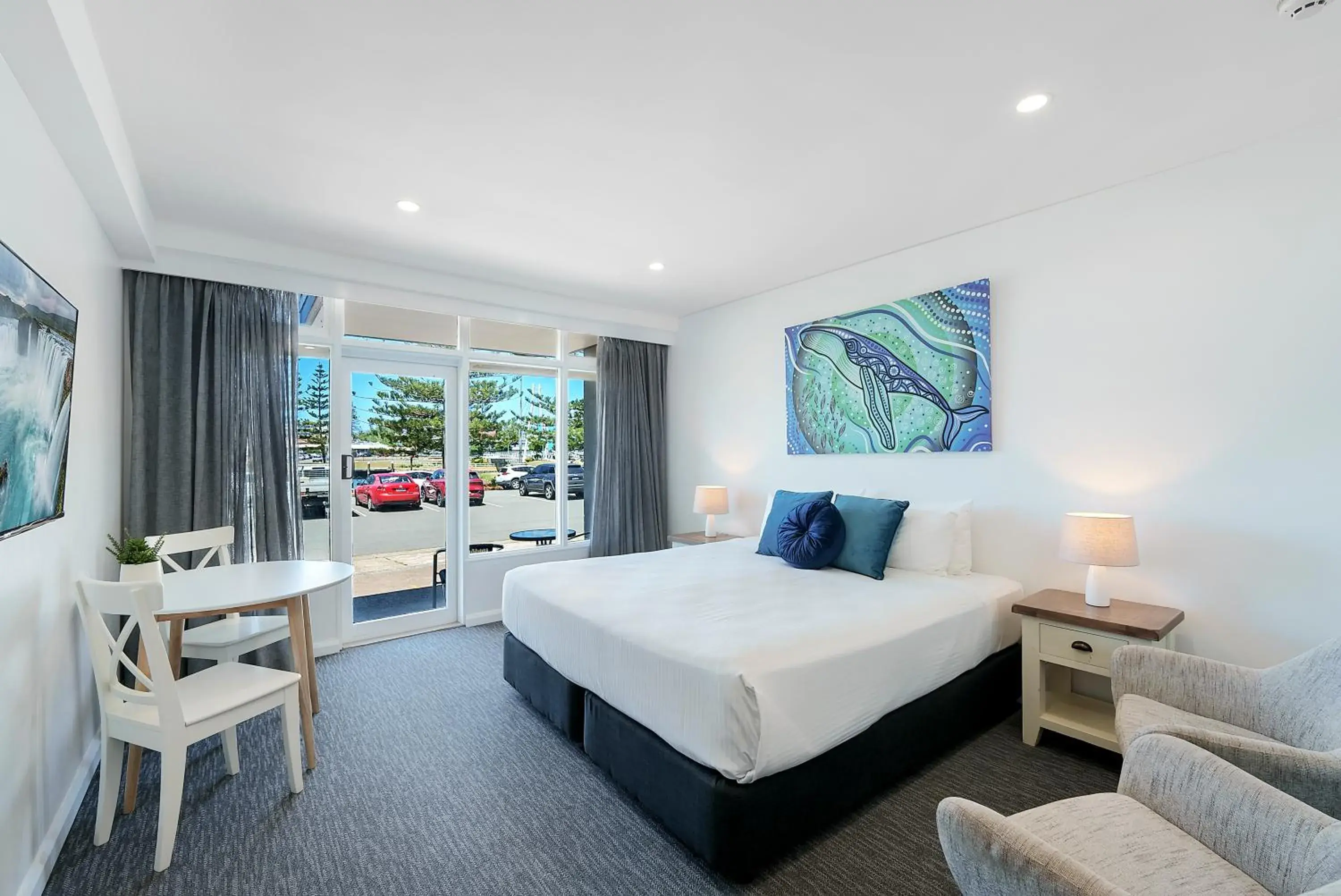 Photo of the whole room, Bed in Comfort Resort Waters Edge Photo of the whole room, Bed in Comfort Resort Waters Edge