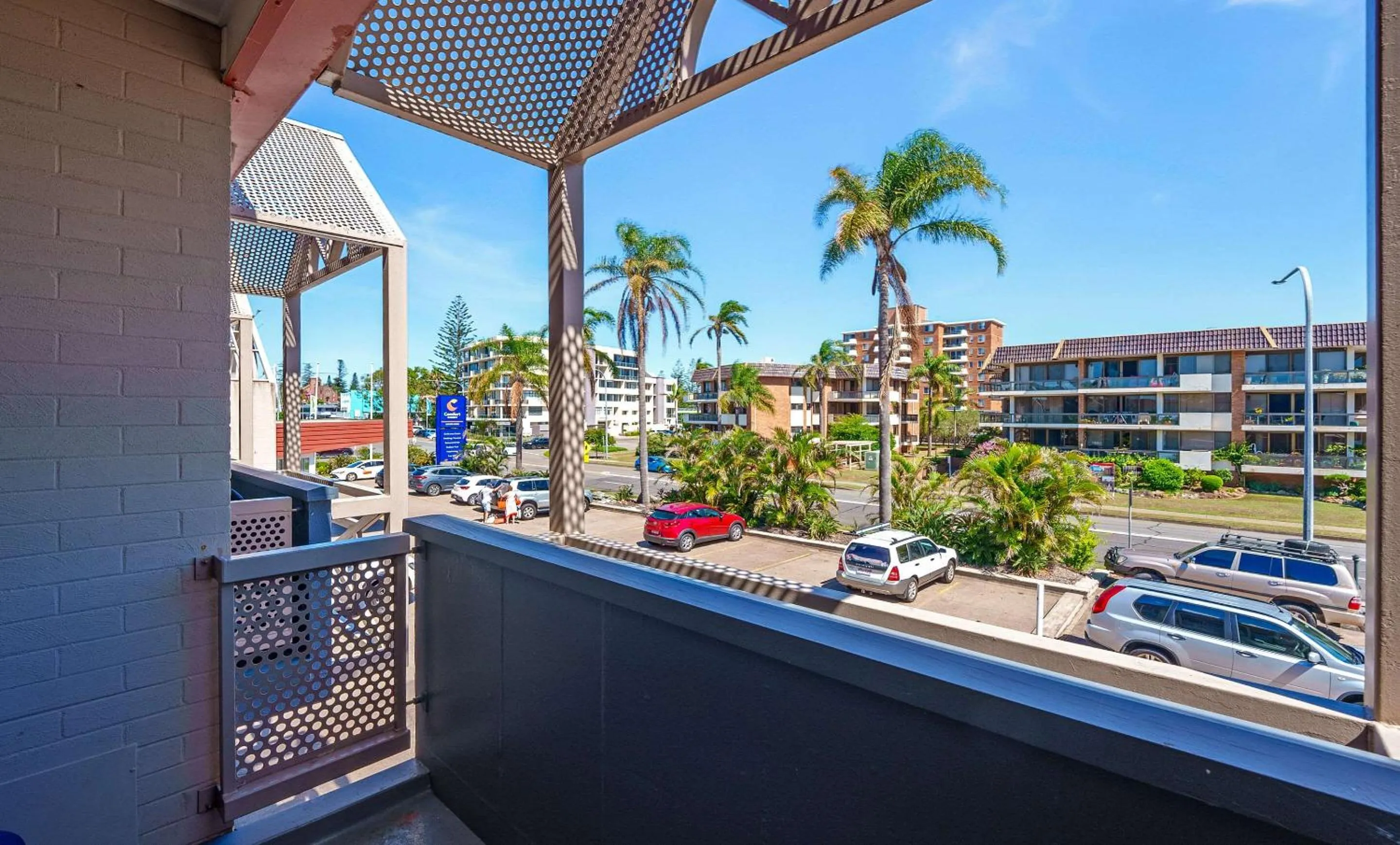 Bedroom in Comfort Resort Waters Edge