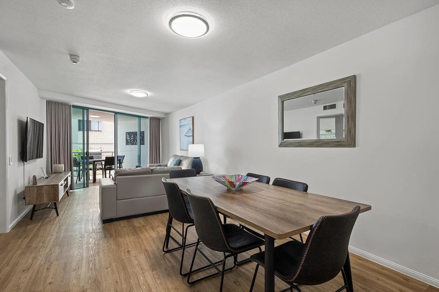 Grand Palais Boolarong Beachside Apartments