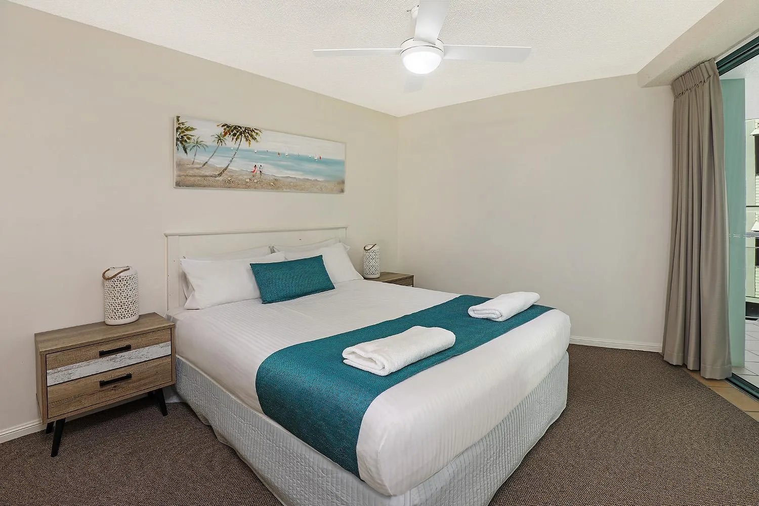 Bedroom, Bed in Grand Palais Boolarong Beachside Apartments