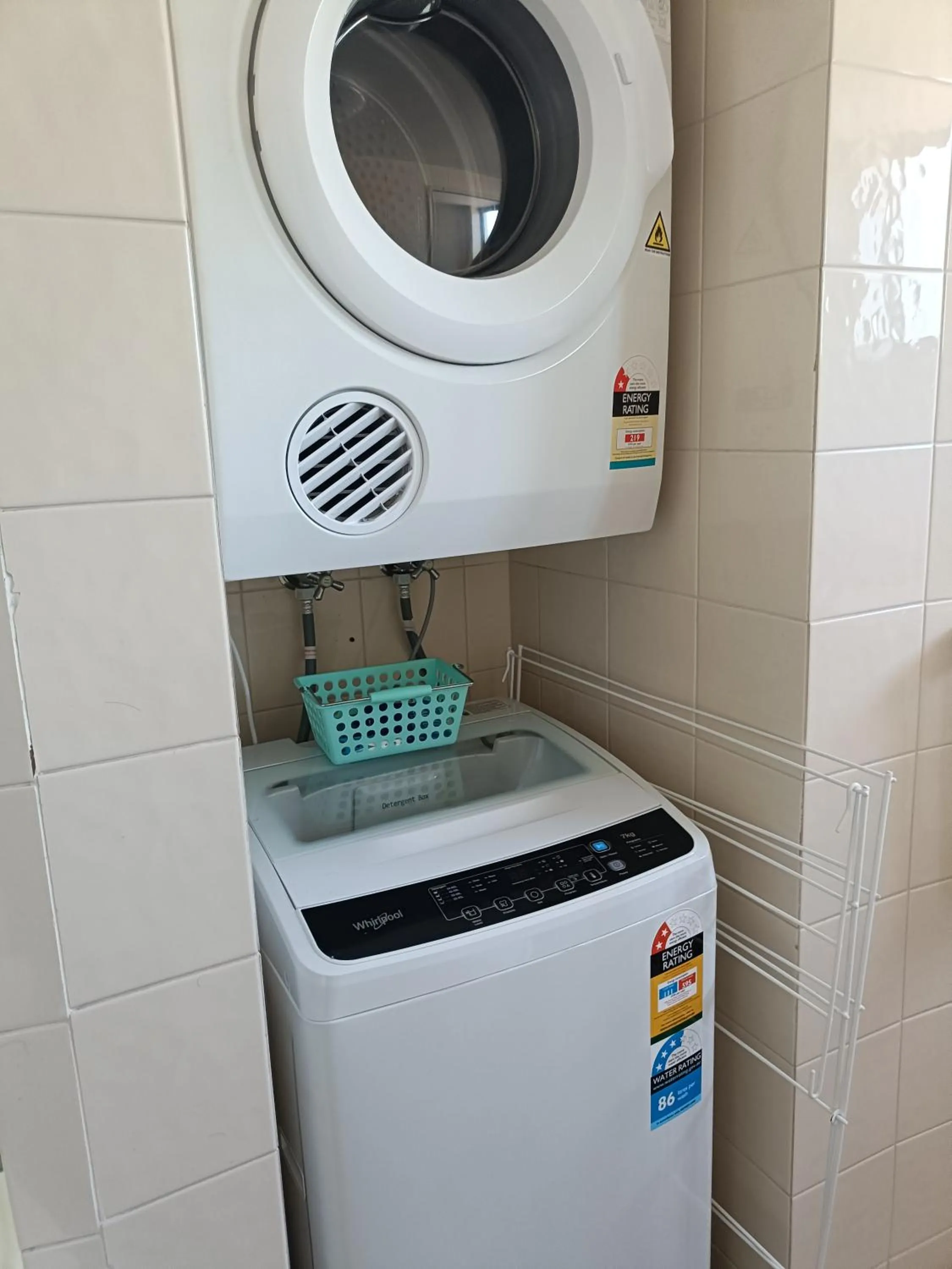 Grand Palais Boolarong Beachside Apartments