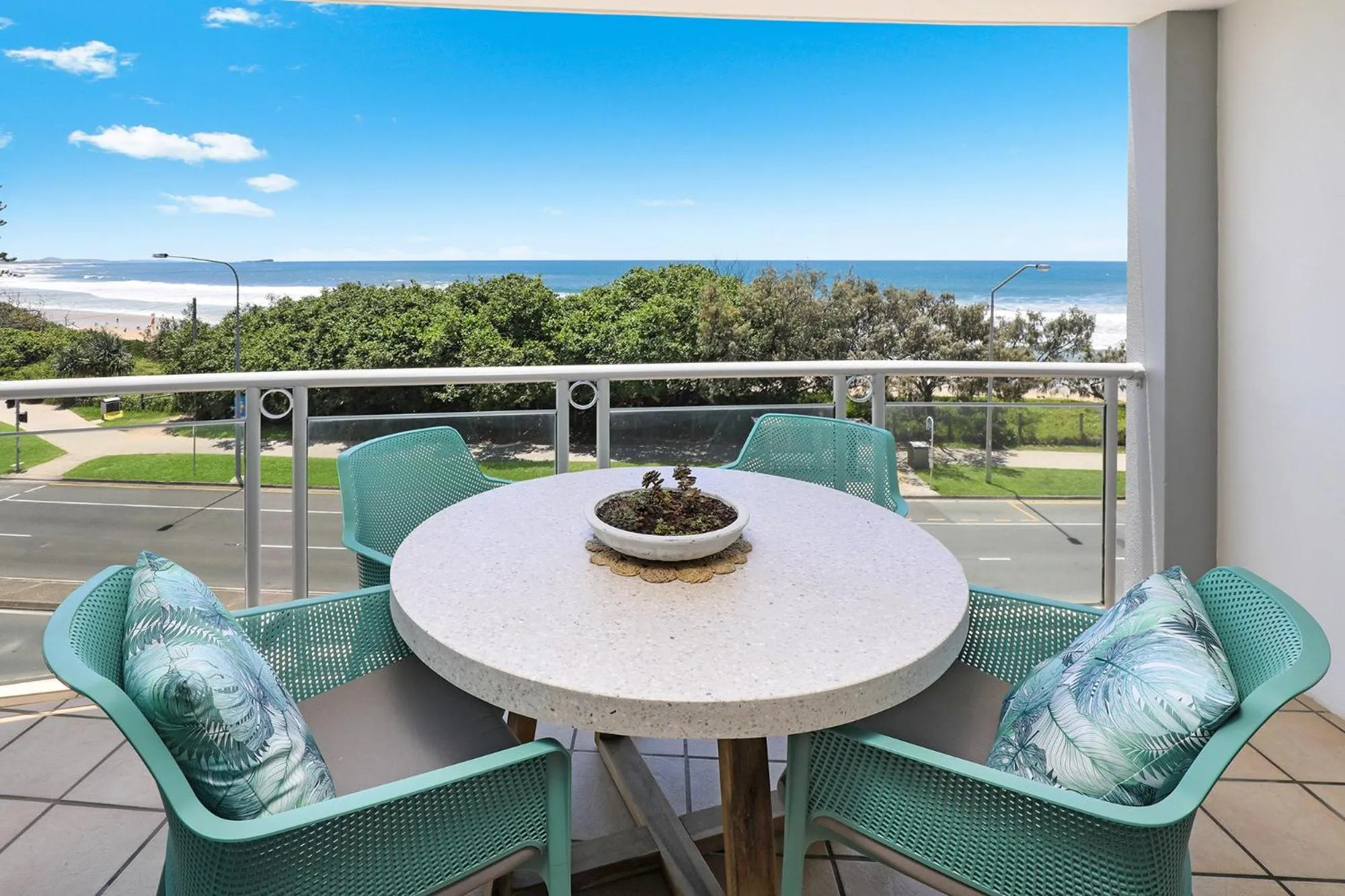 Balcony/Terrace in Grand Palais Boolarong Beachside Apartments