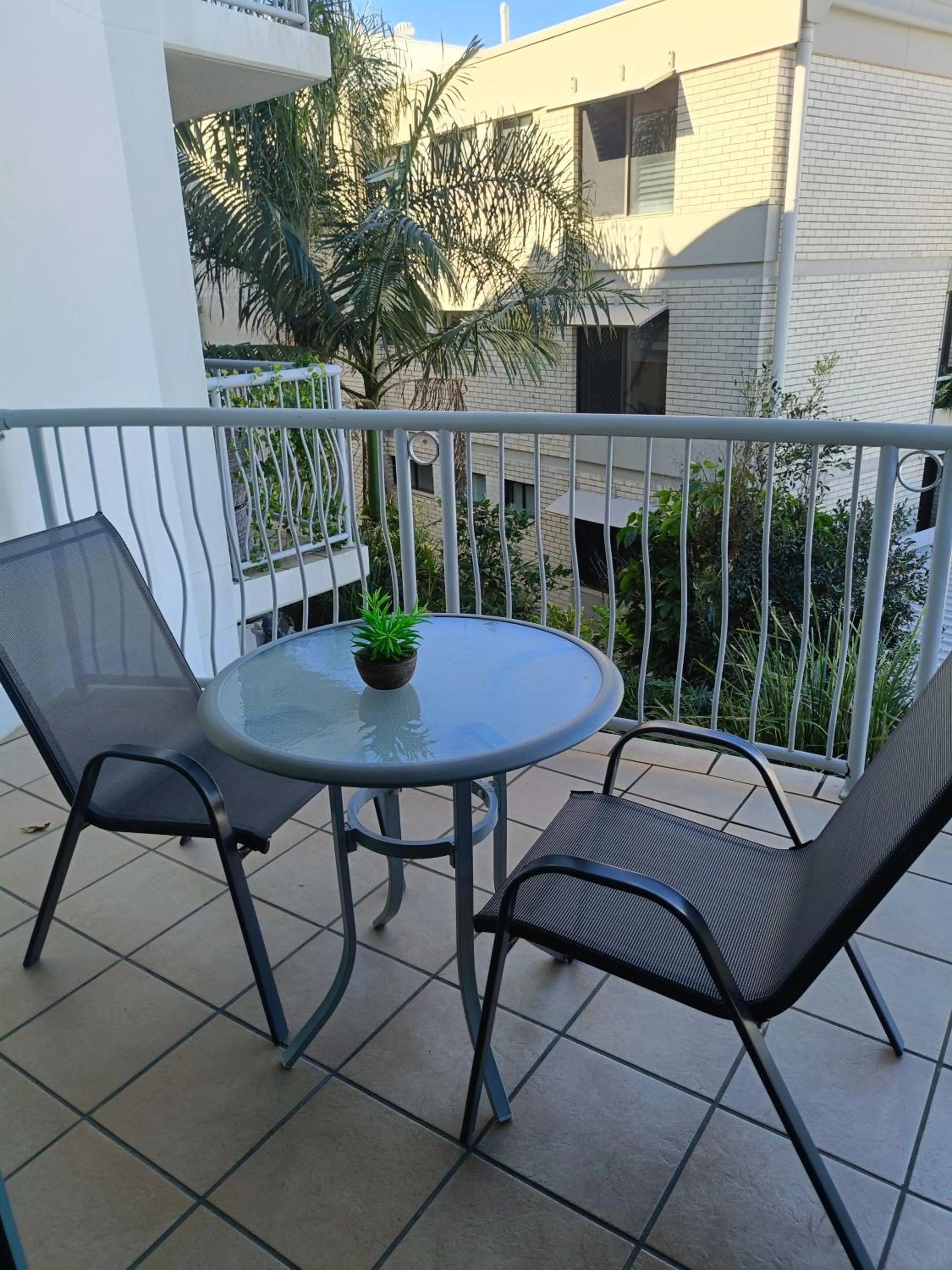 Grand Palais Boolarong Beachside Apartments