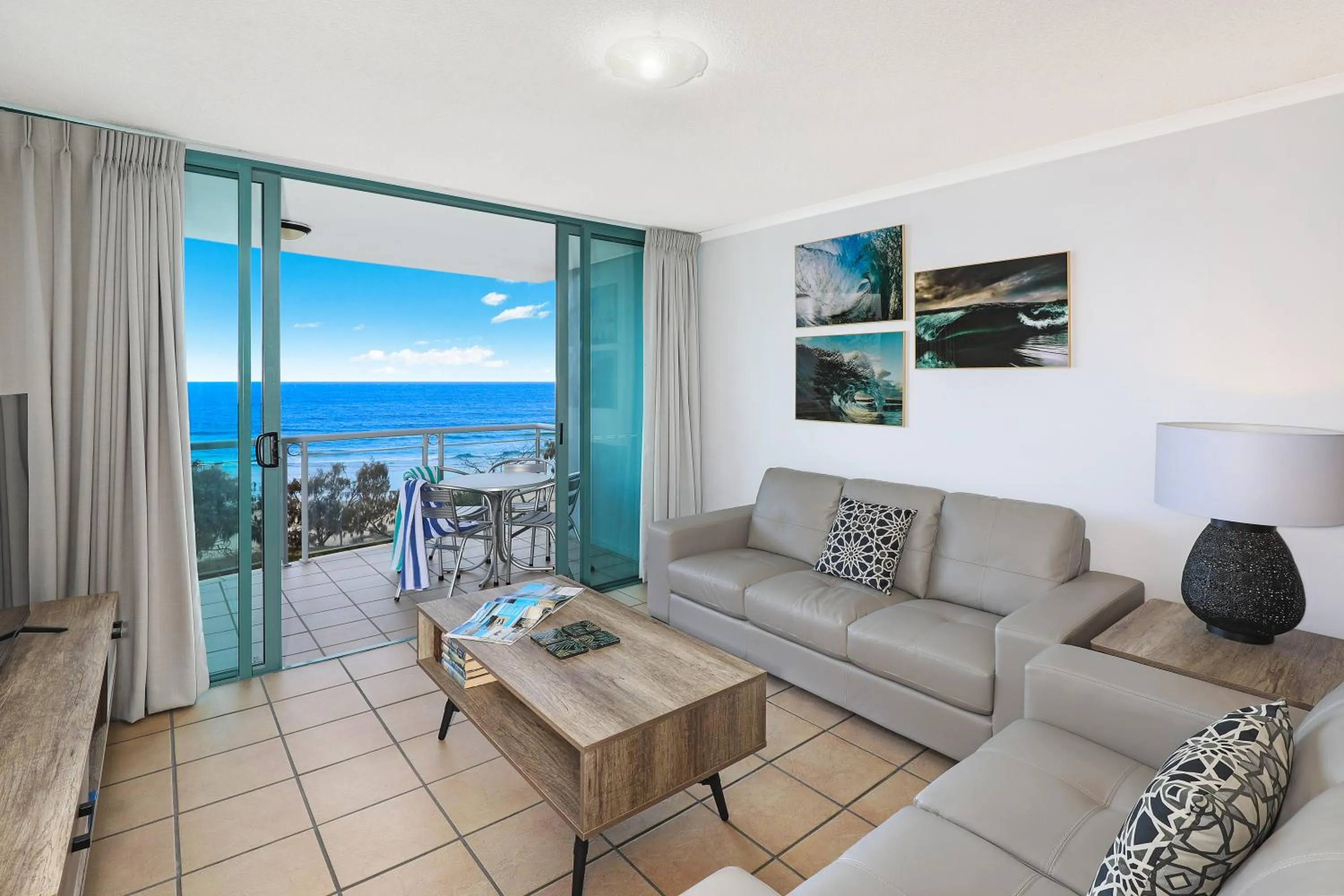 Grand Palais Boolarong Beachside Apartments