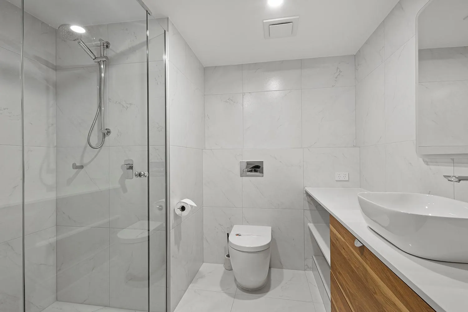 Grand Palais Boolarong Beachside Apartments