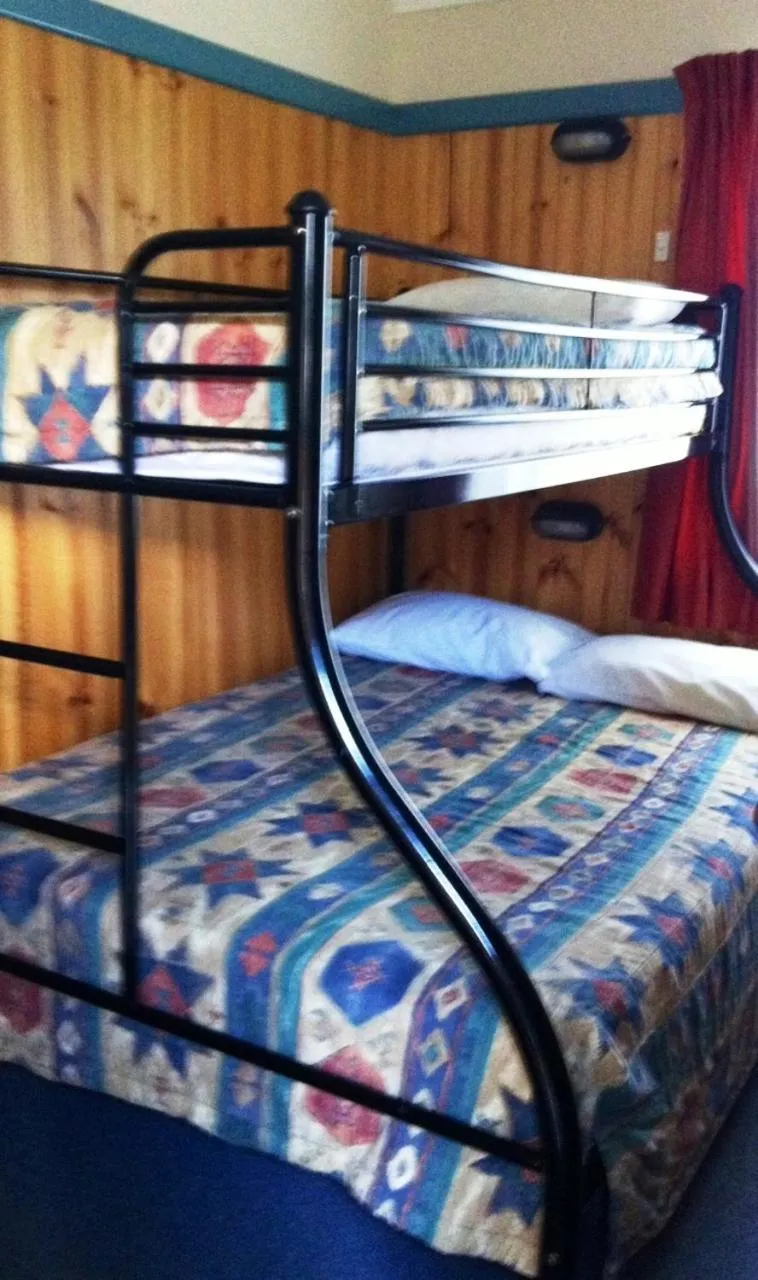bunk bed in Edgewater Holiday Park