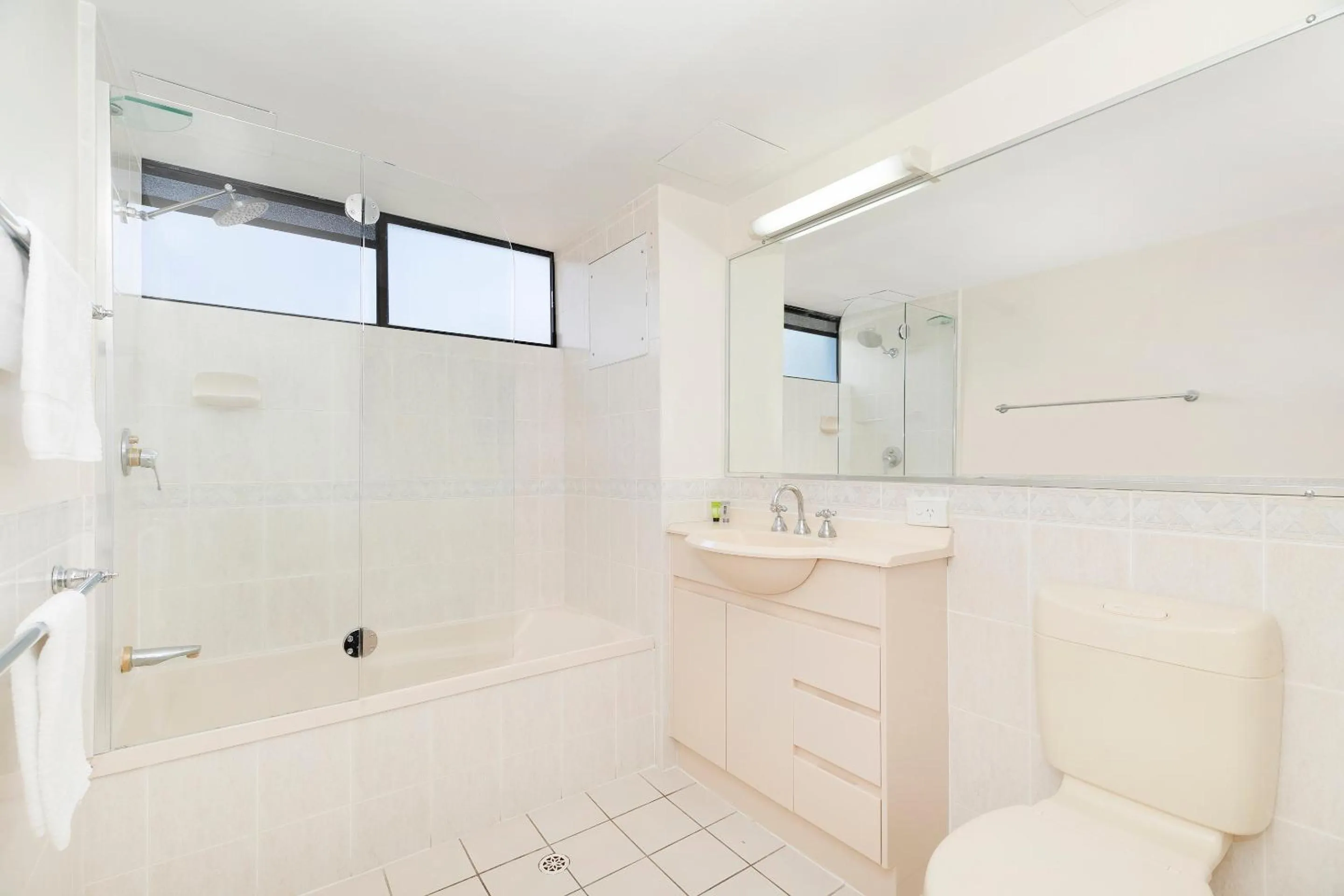 Bathroom in The Astor Apartments