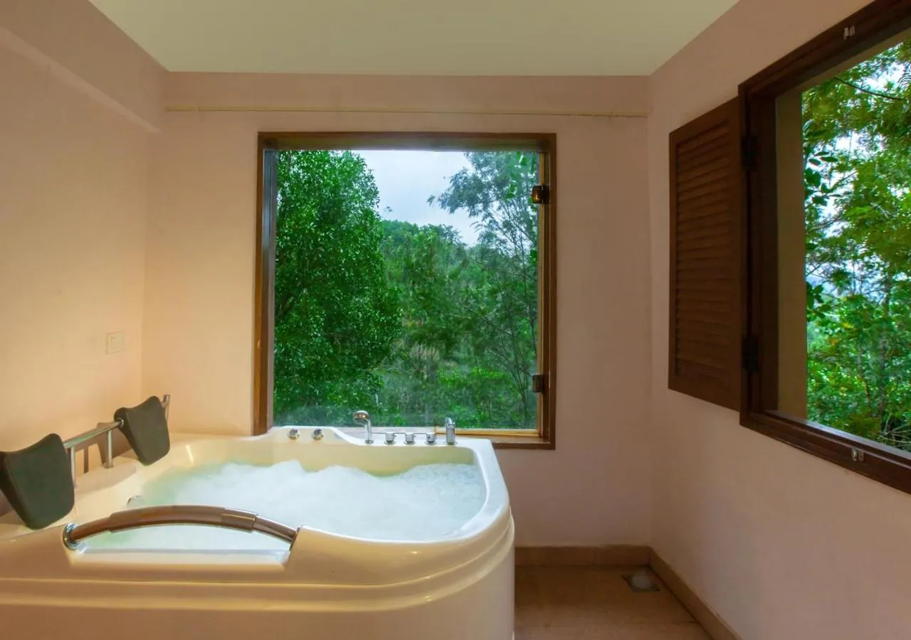 Bathroom in Oxygen Resorts Thekkady