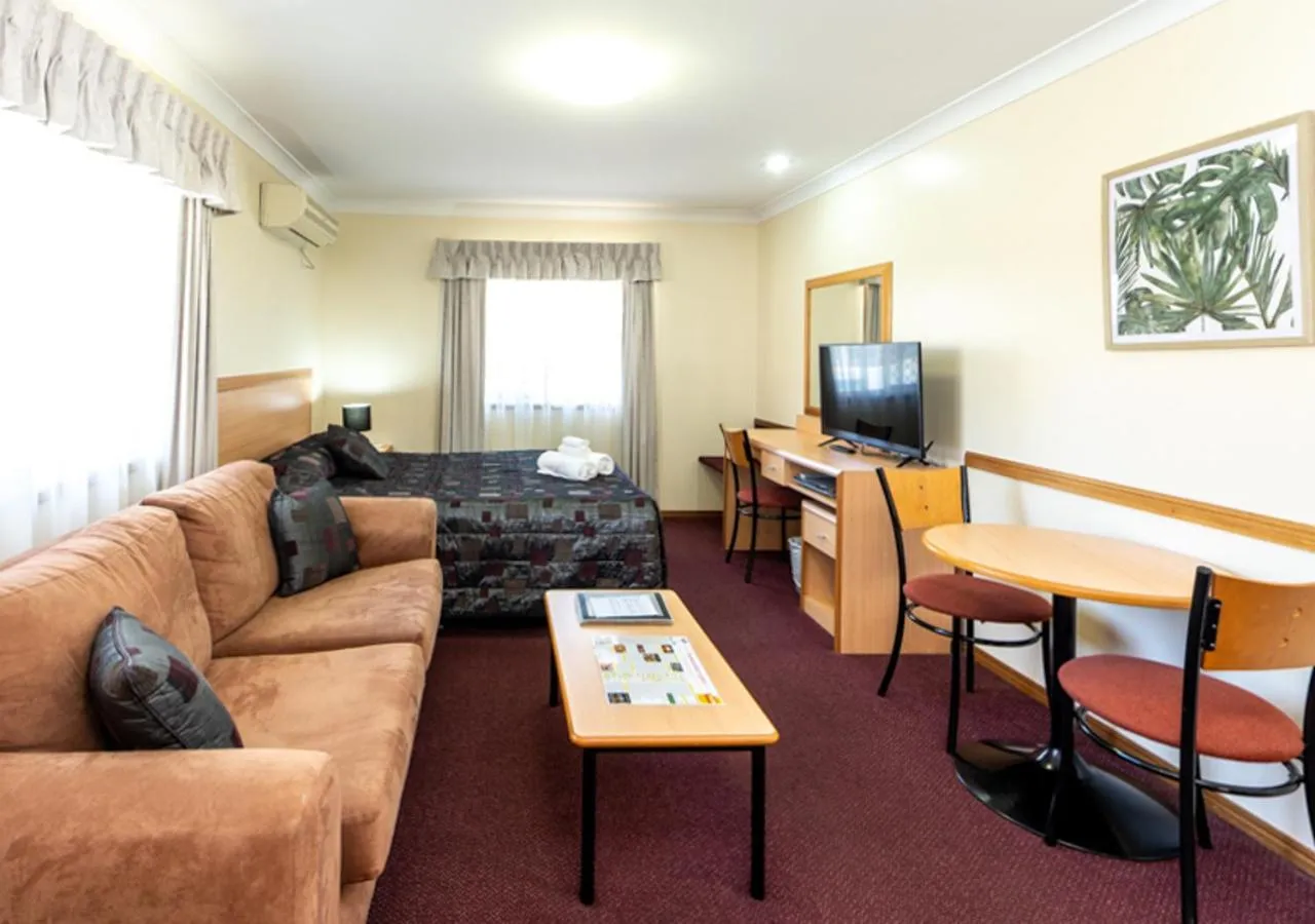 Bedroom in Riviera on Ruthven