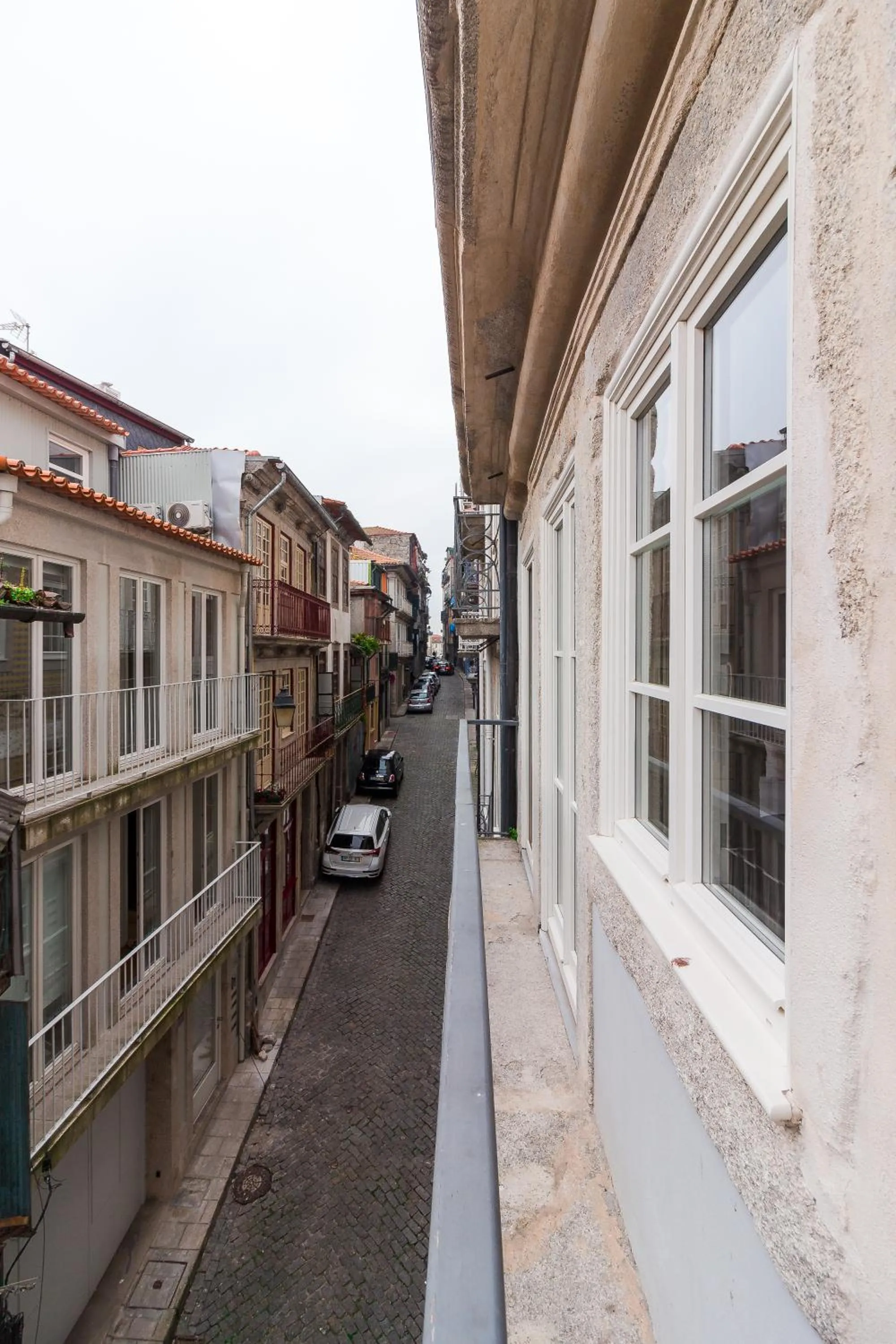 Property building in YOUROPO - The Tower