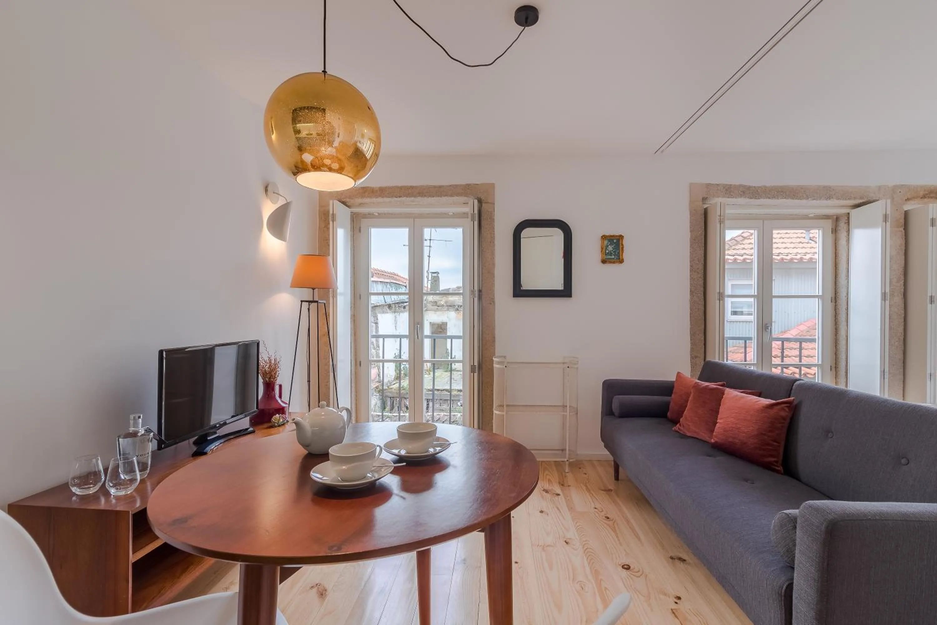 Communal lounge/ TV room in YOUROPO - The Tower