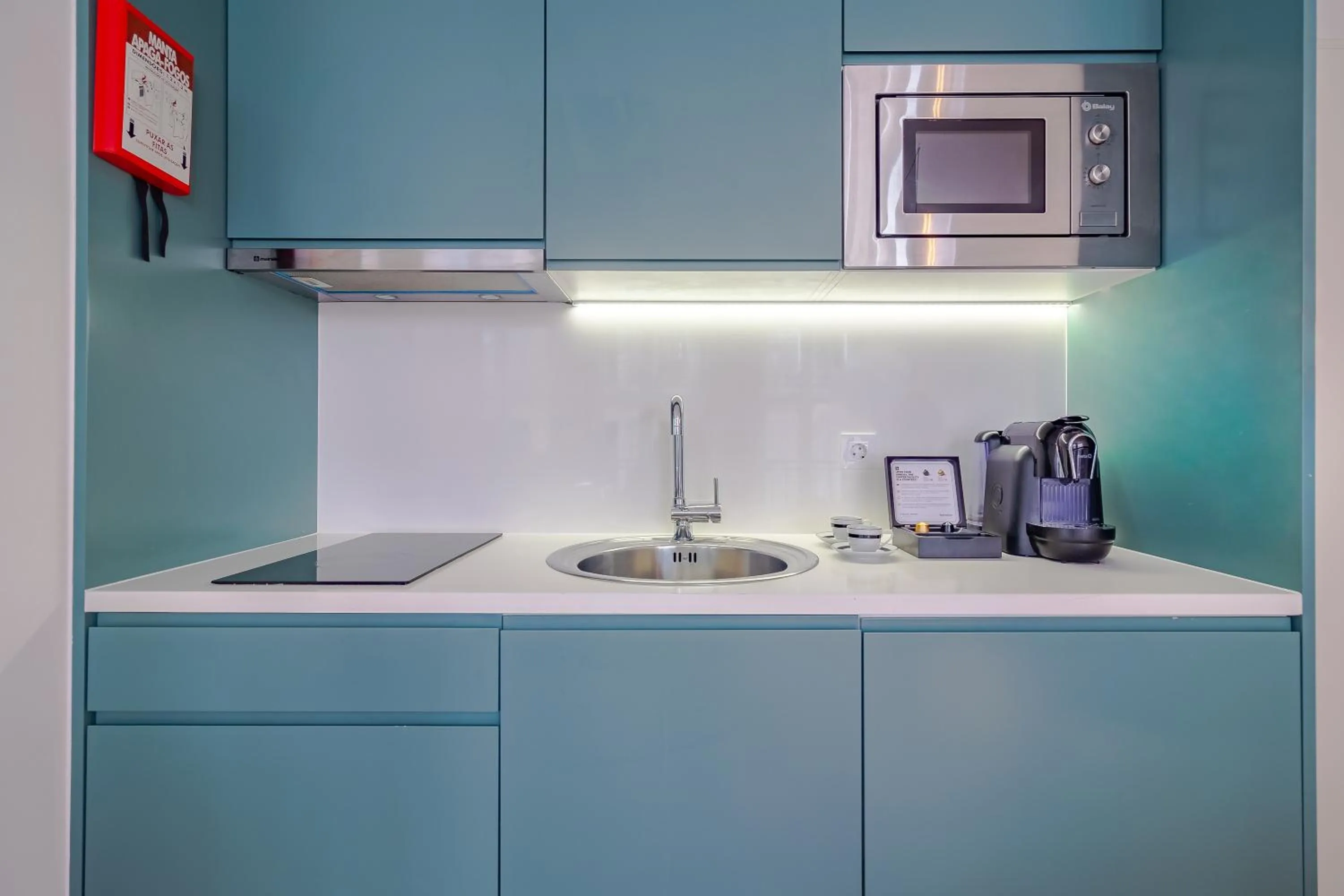 Kitchen or kitchenette in YOUROPO - The Tower