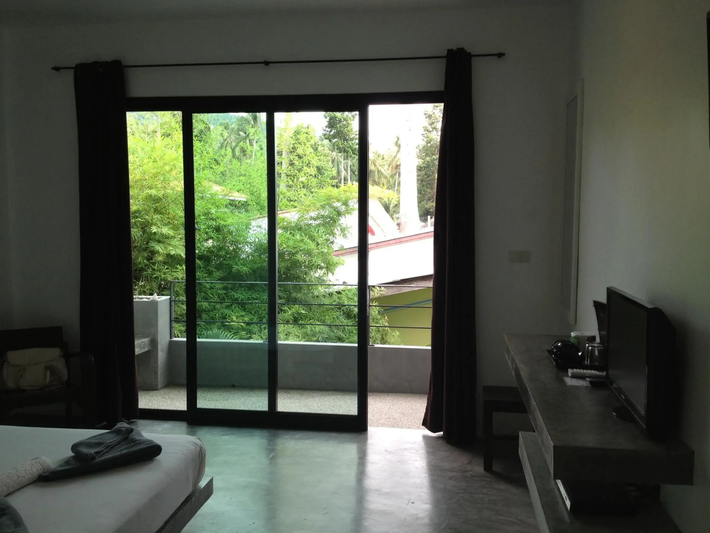 Photo of the whole room, Bed in Sairee Sairee Guesthouse Photo of the whole room, Bed in Sairee Sairee Guesthouse