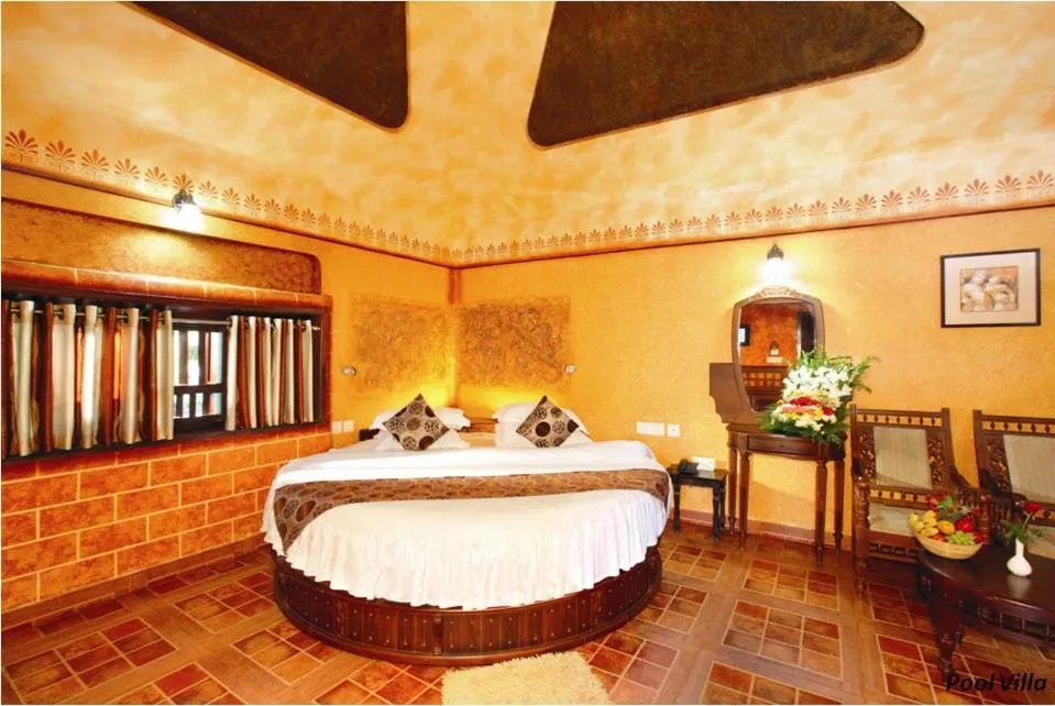 Bedroom, Bed in Cherai Beach Resorts