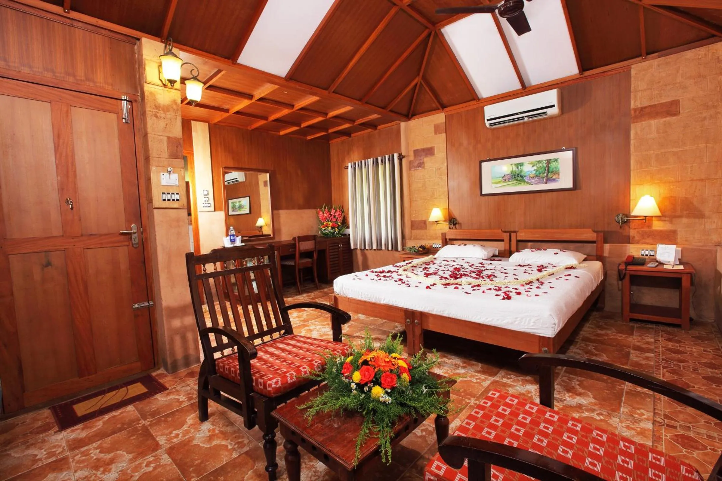 Photo of the whole room, Bed in Cherai Beach Resorts