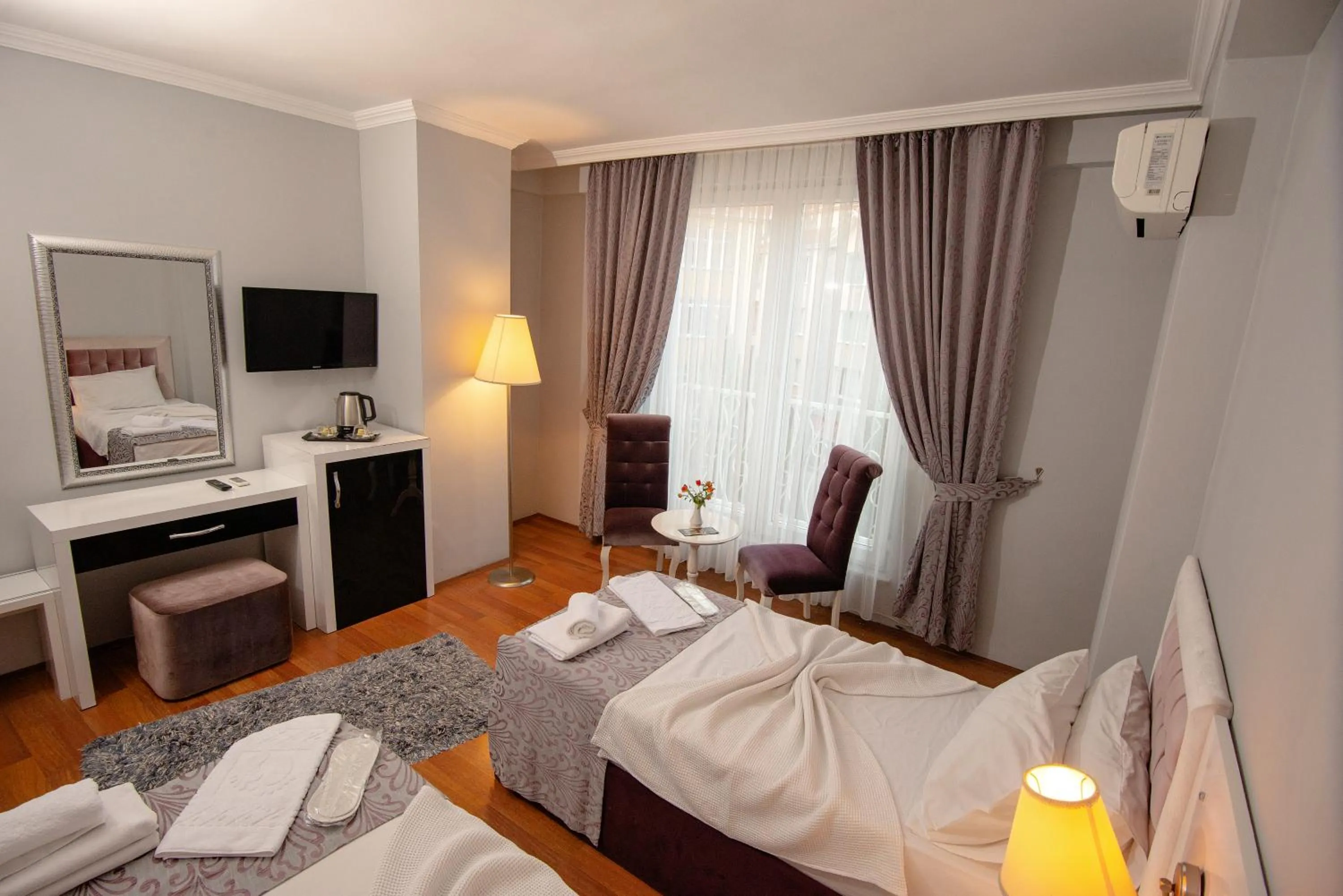 Hot Tub in SRF Hotel