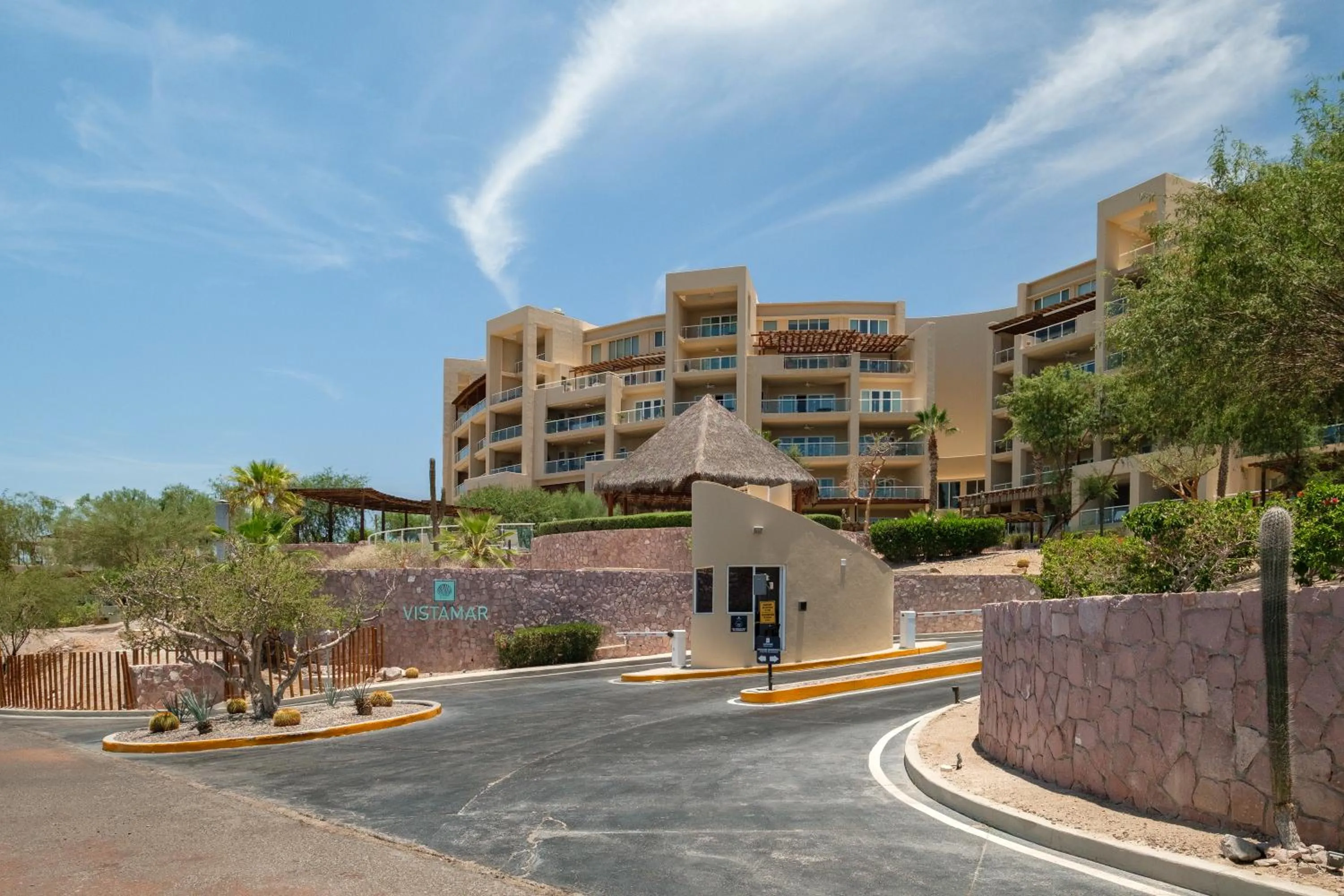 Property building in Puerta Cortés Residences by Lumina