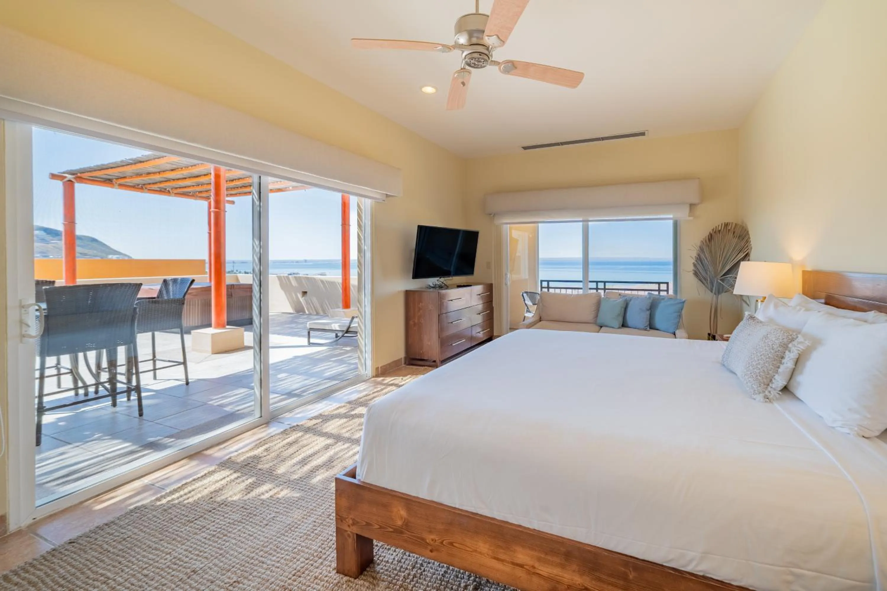 Bed in Puerta Cortés Residences by Lumina