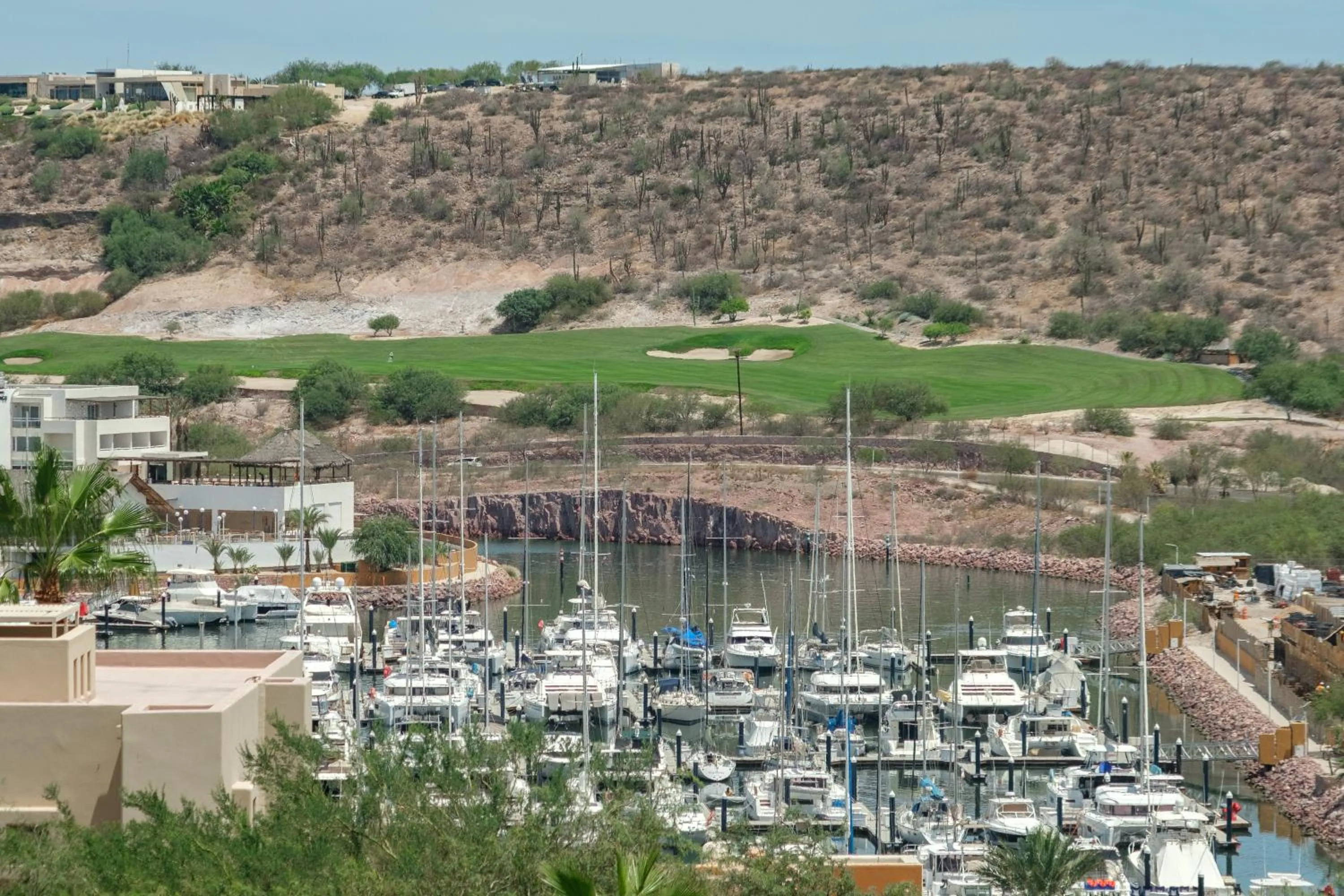Bird's eye view in Puerta Cortés Residences by Lumina