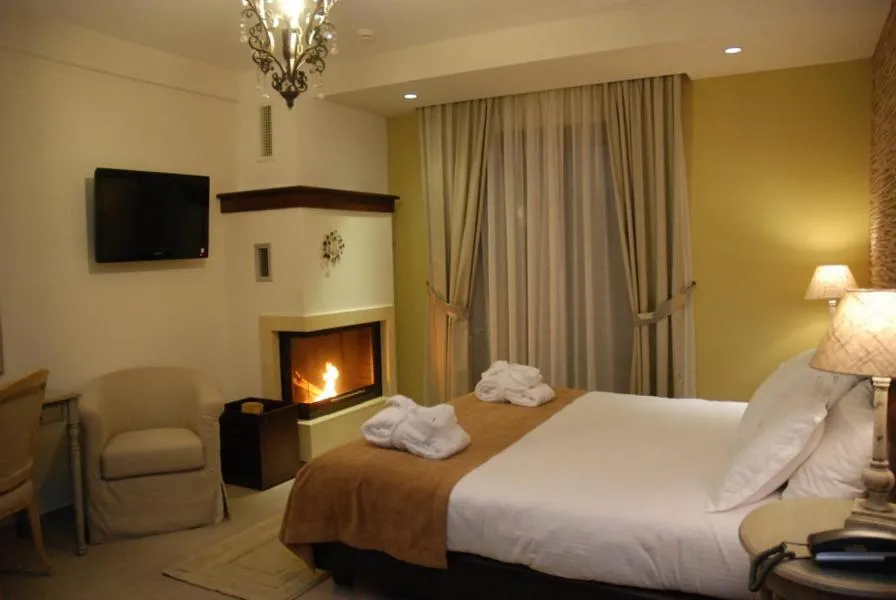 Photo of the whole room, Bed in Agapi Luxury Hotel