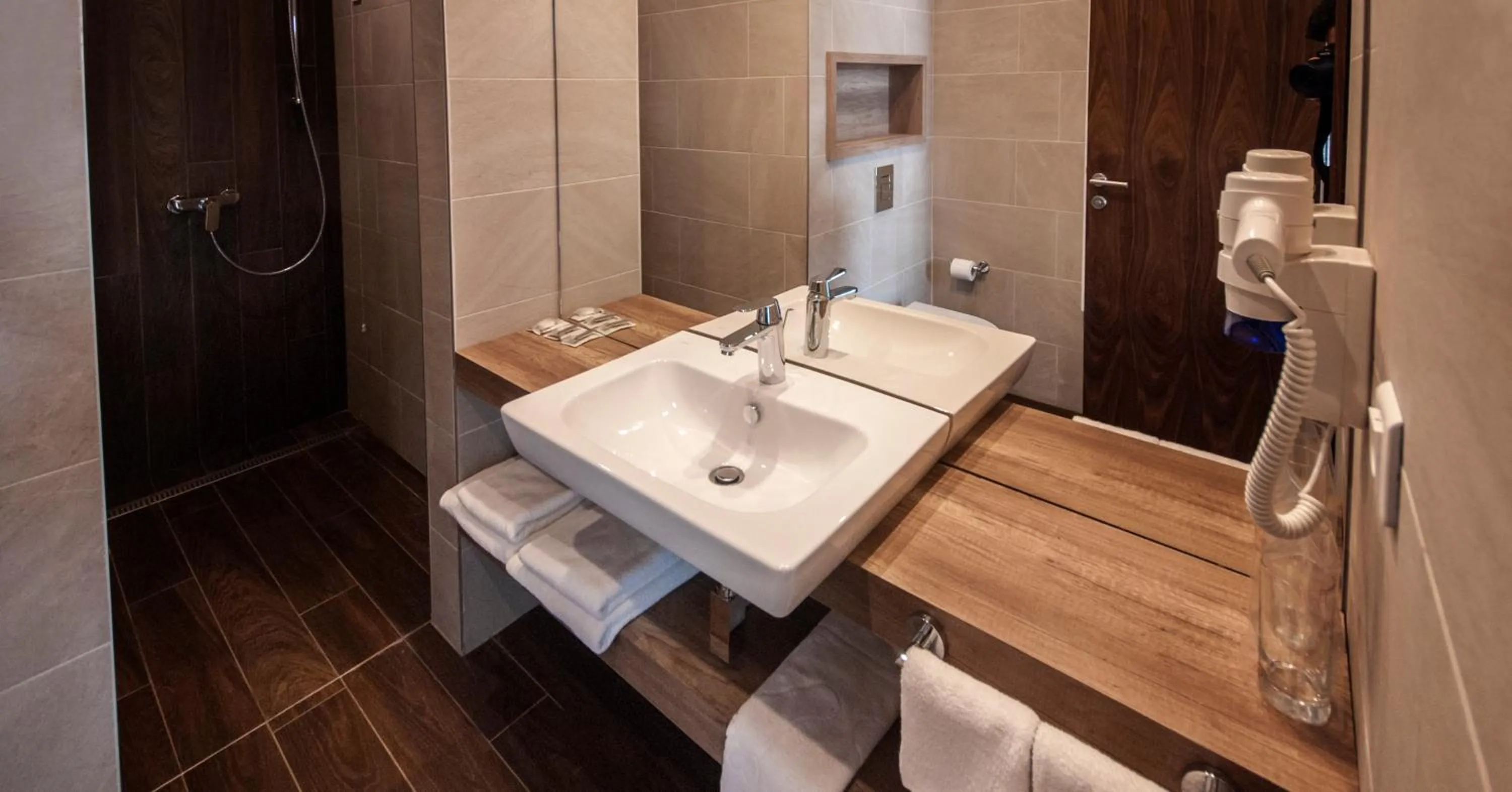 Bathroom in Villas and apartments Oaza