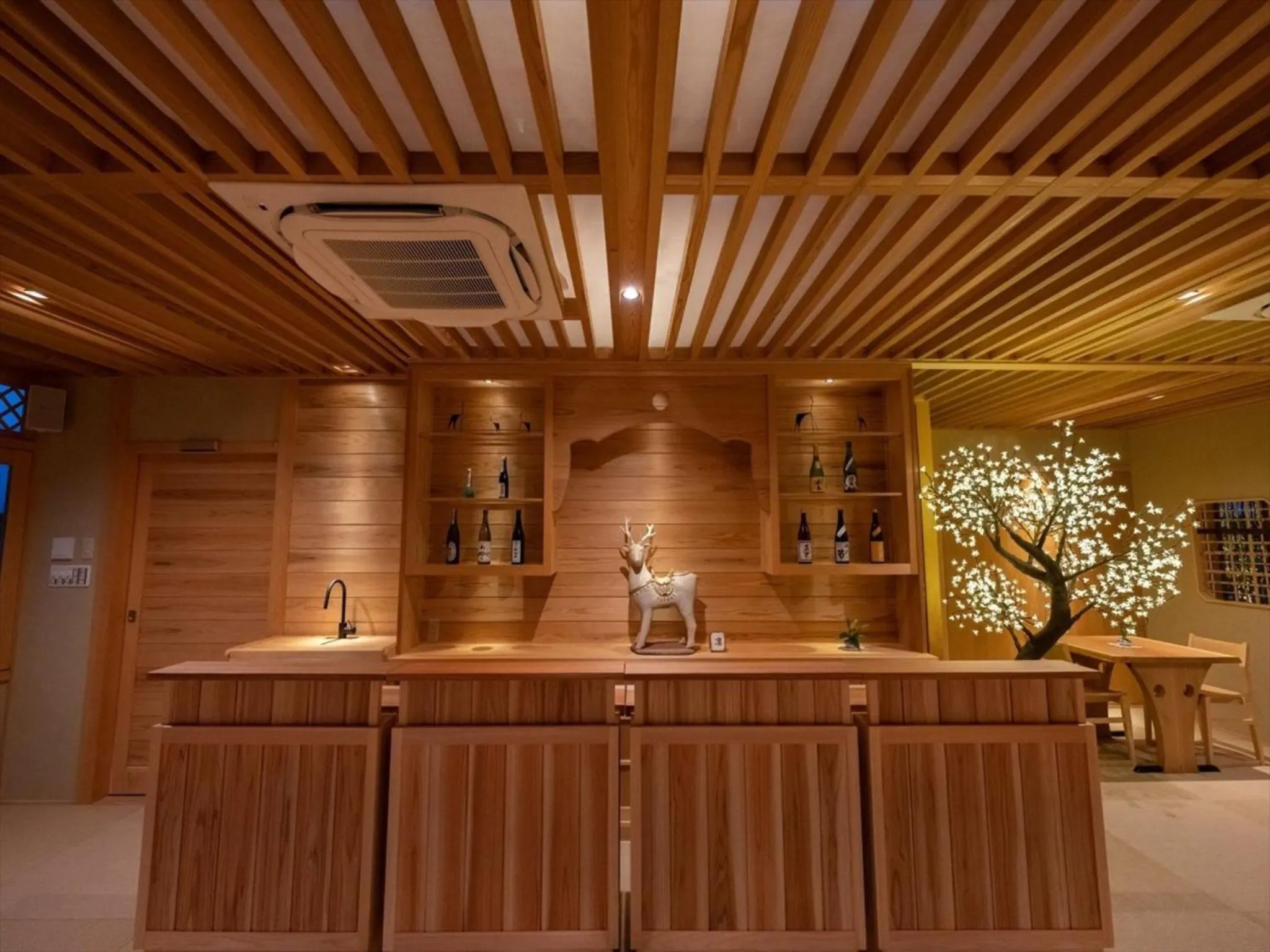 Area and facilities in Hotel New Wakasa