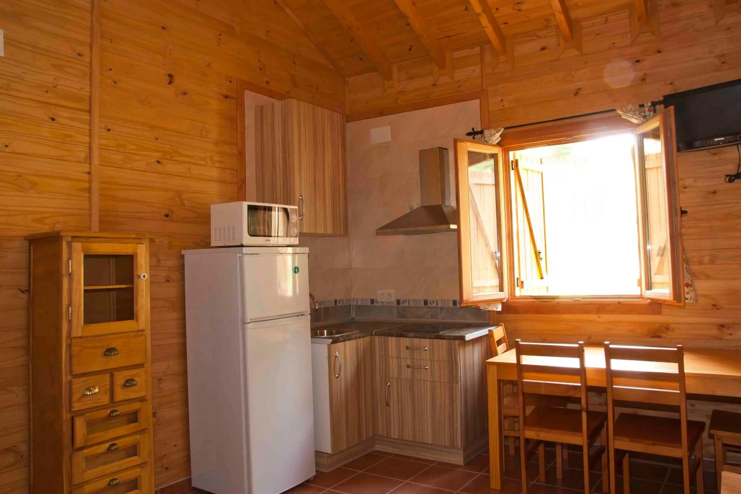 Dining area in Apartamentos Paraje San Gines