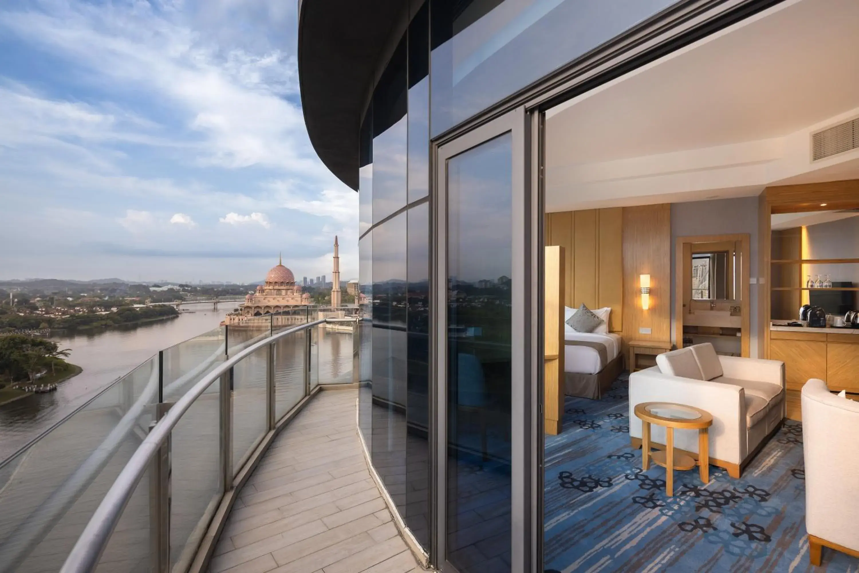 Lake view in Zenith Hotel Putrajaya Lake view in Zenith Hotel Putrajaya