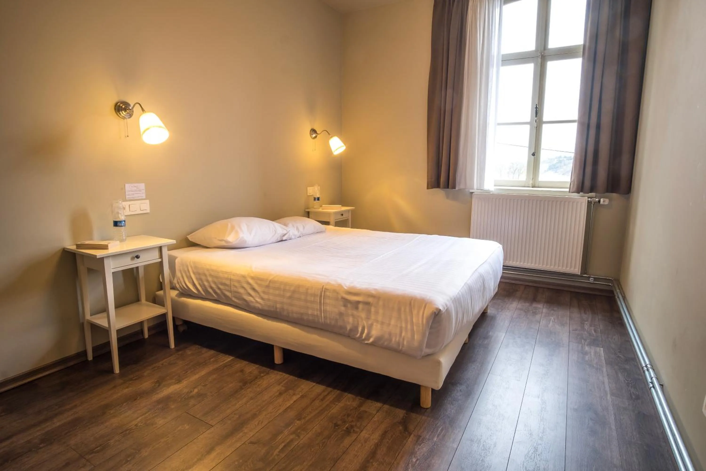 Bedroom, Bed in La Merveilleuse by Infiniti hôtel