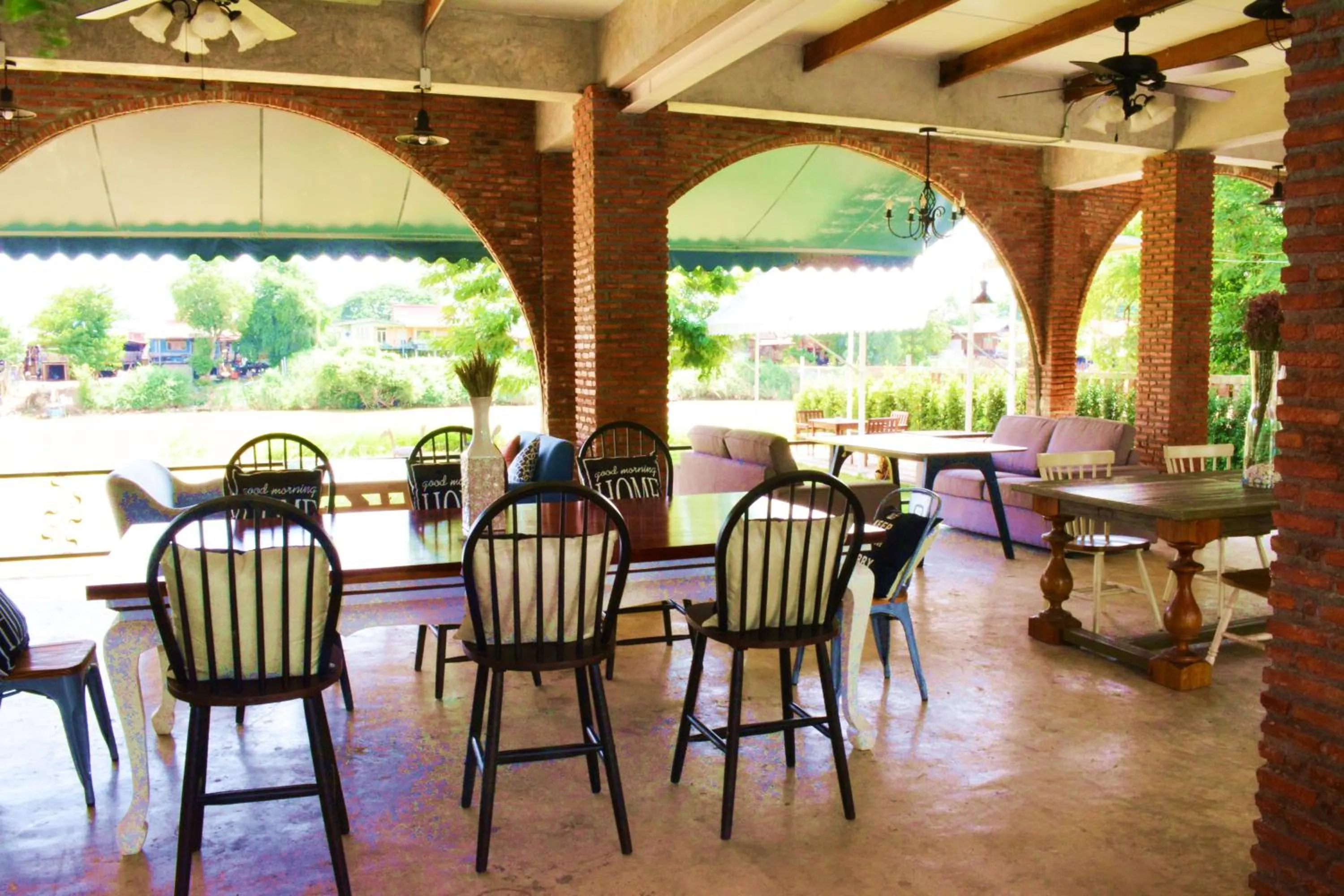 Restaurant/places to eat in Home Ayutthaya