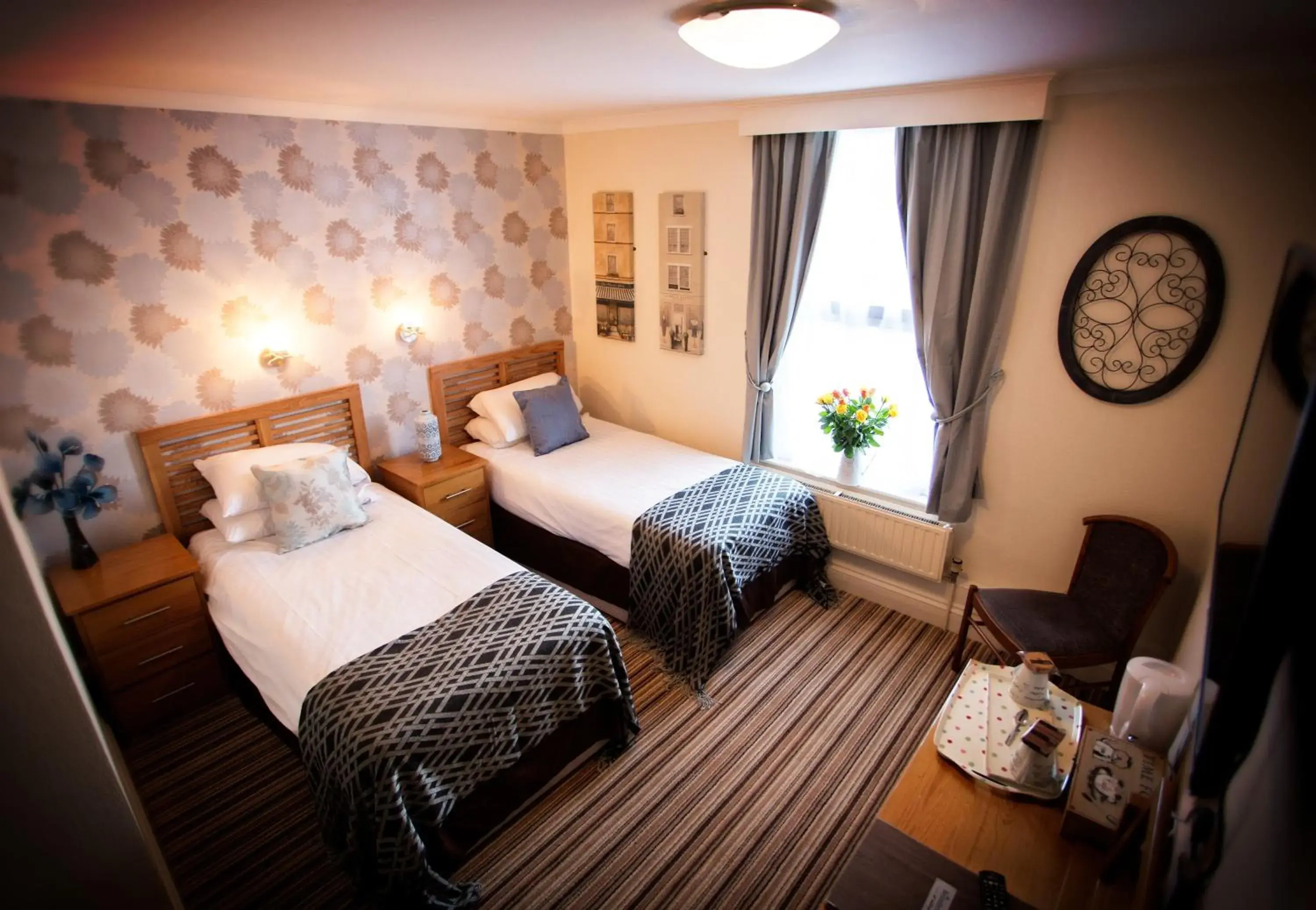 Bedroom, Bed in Beambridge Inn