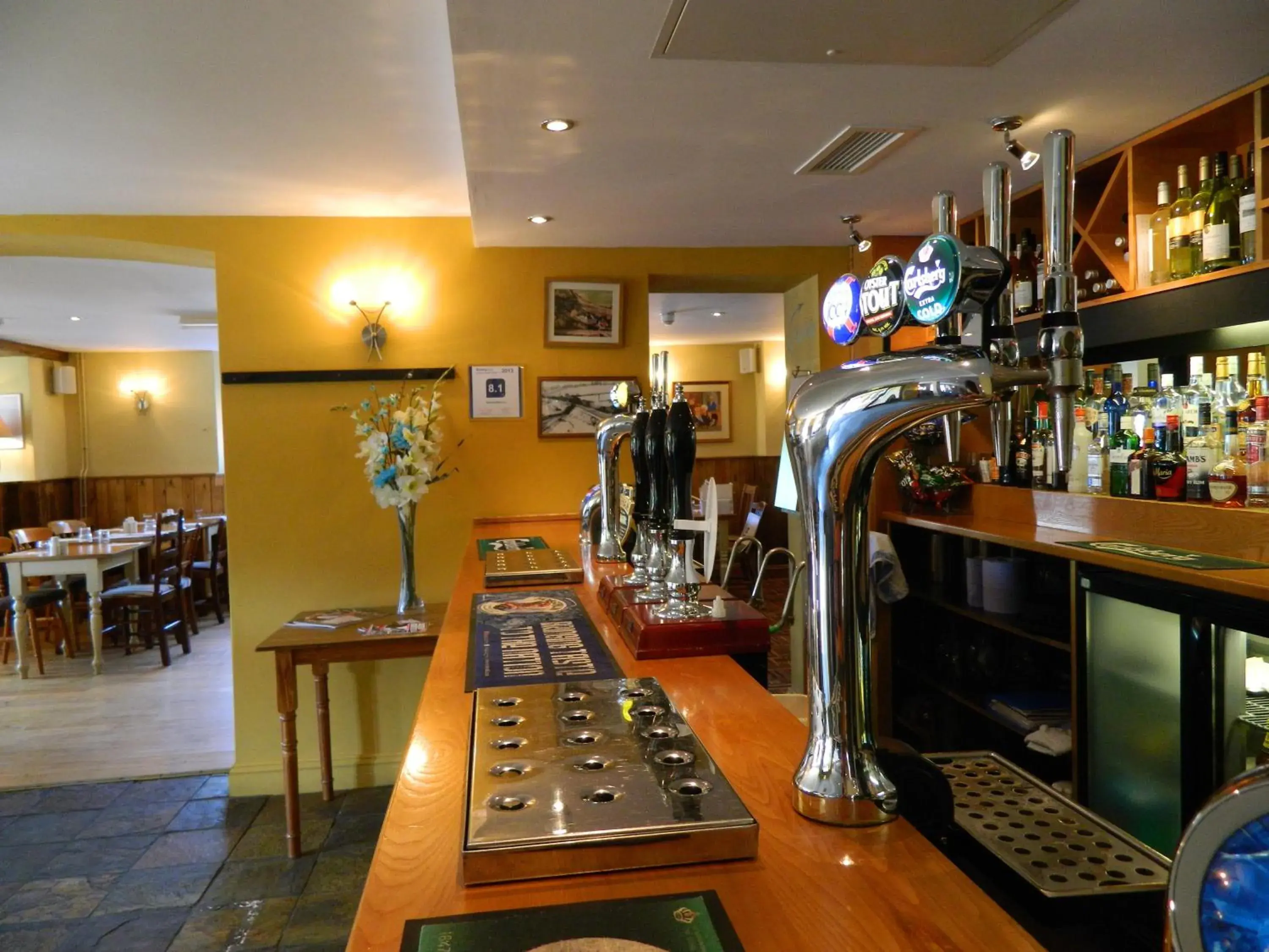 Decorative detail, Restaurant/Places to Eat in Beambridge Inn