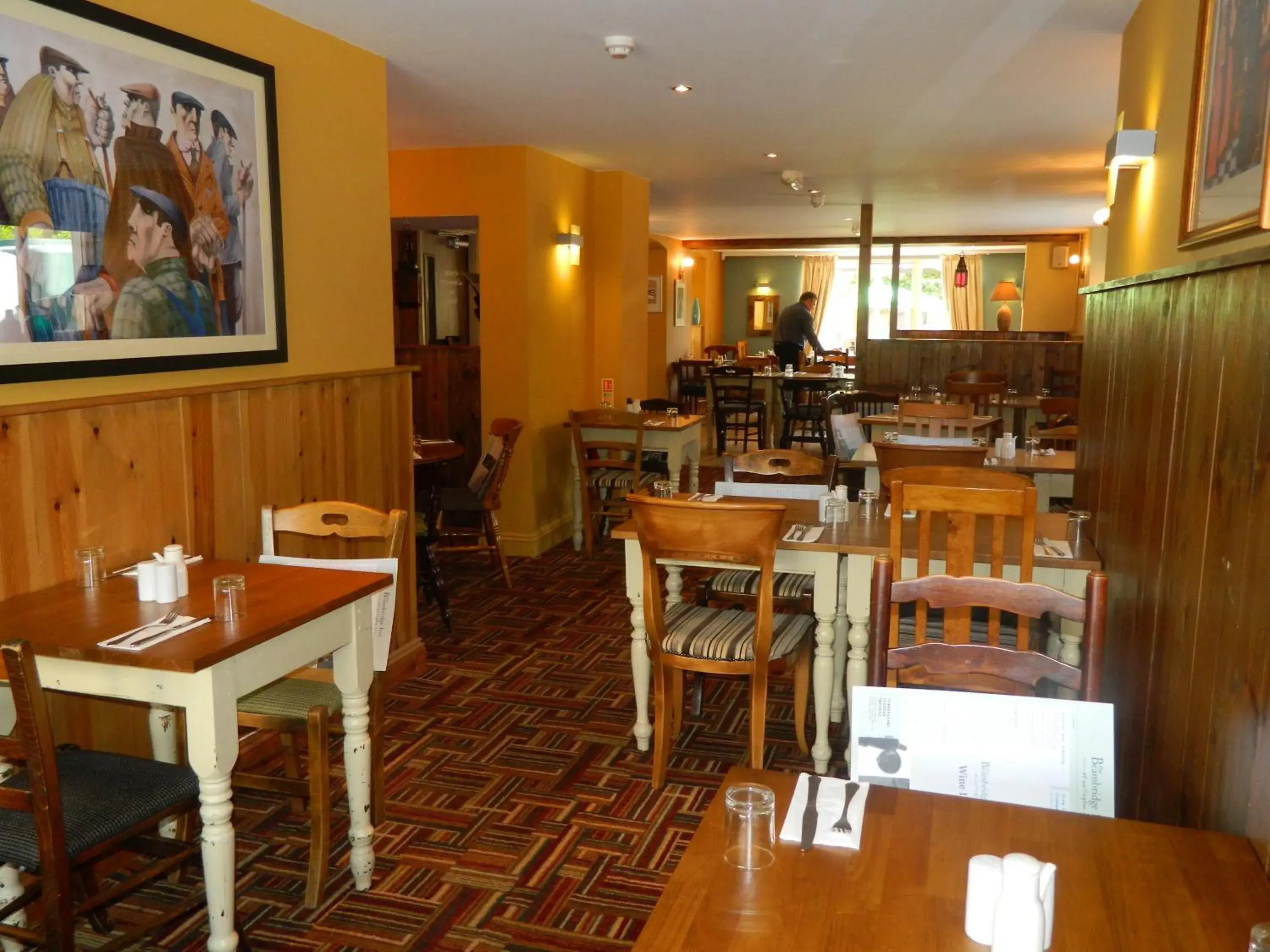 Restaurant/Places to Eat in Beambridge Inn