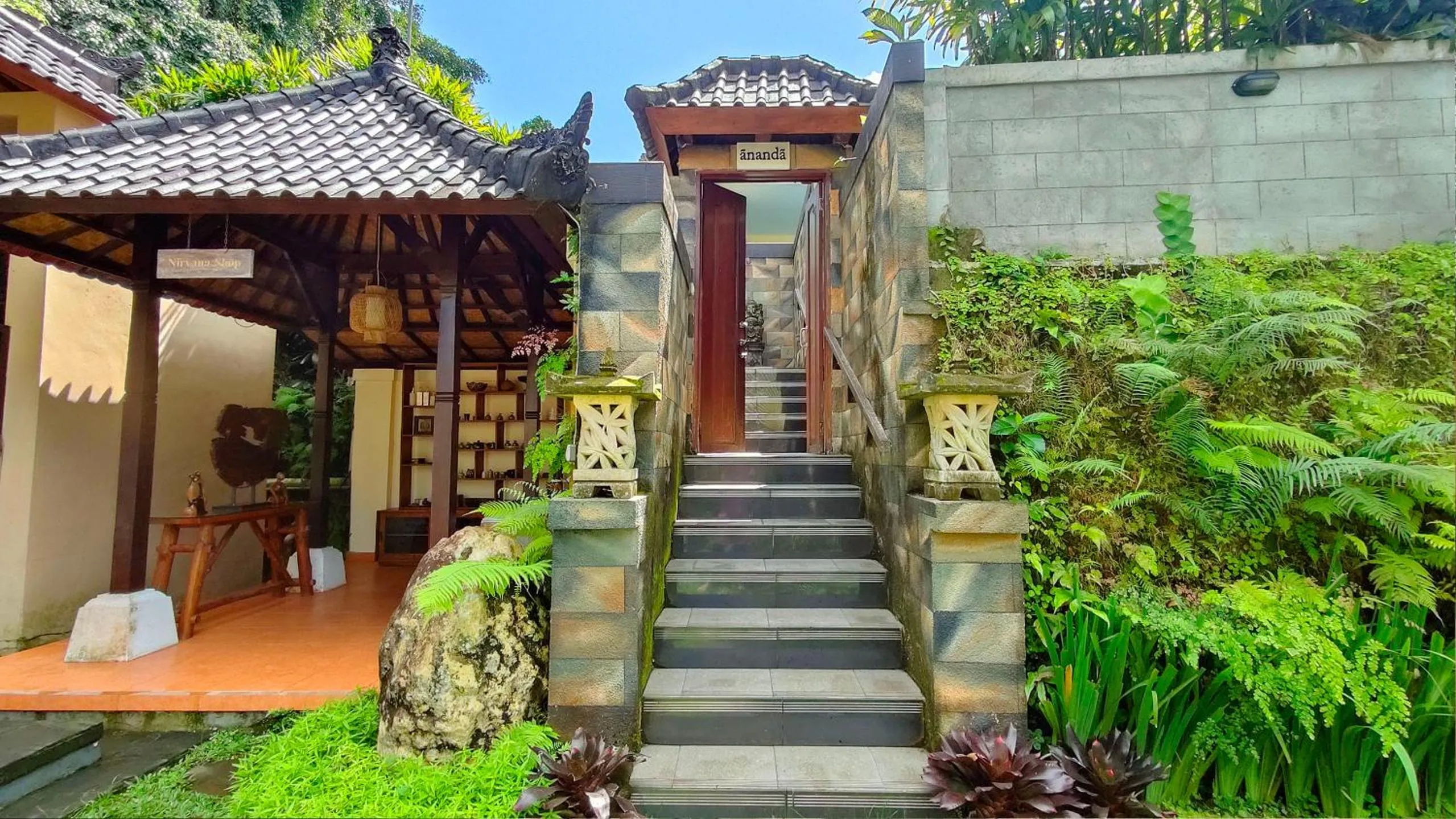 Property building in Villa Nirvana