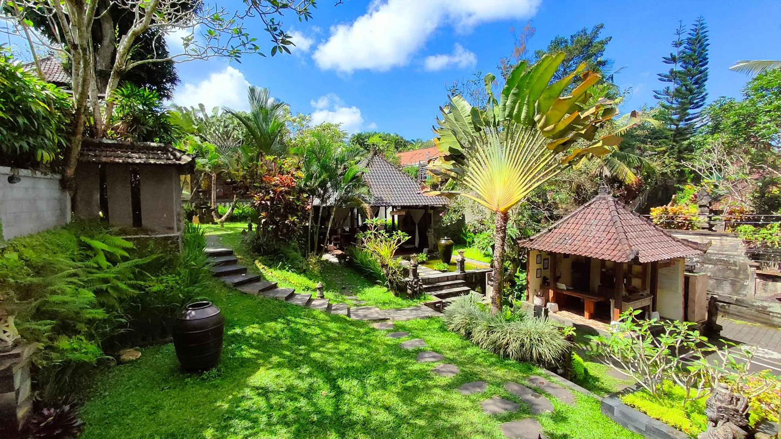 Garden view in Villa Nirvana