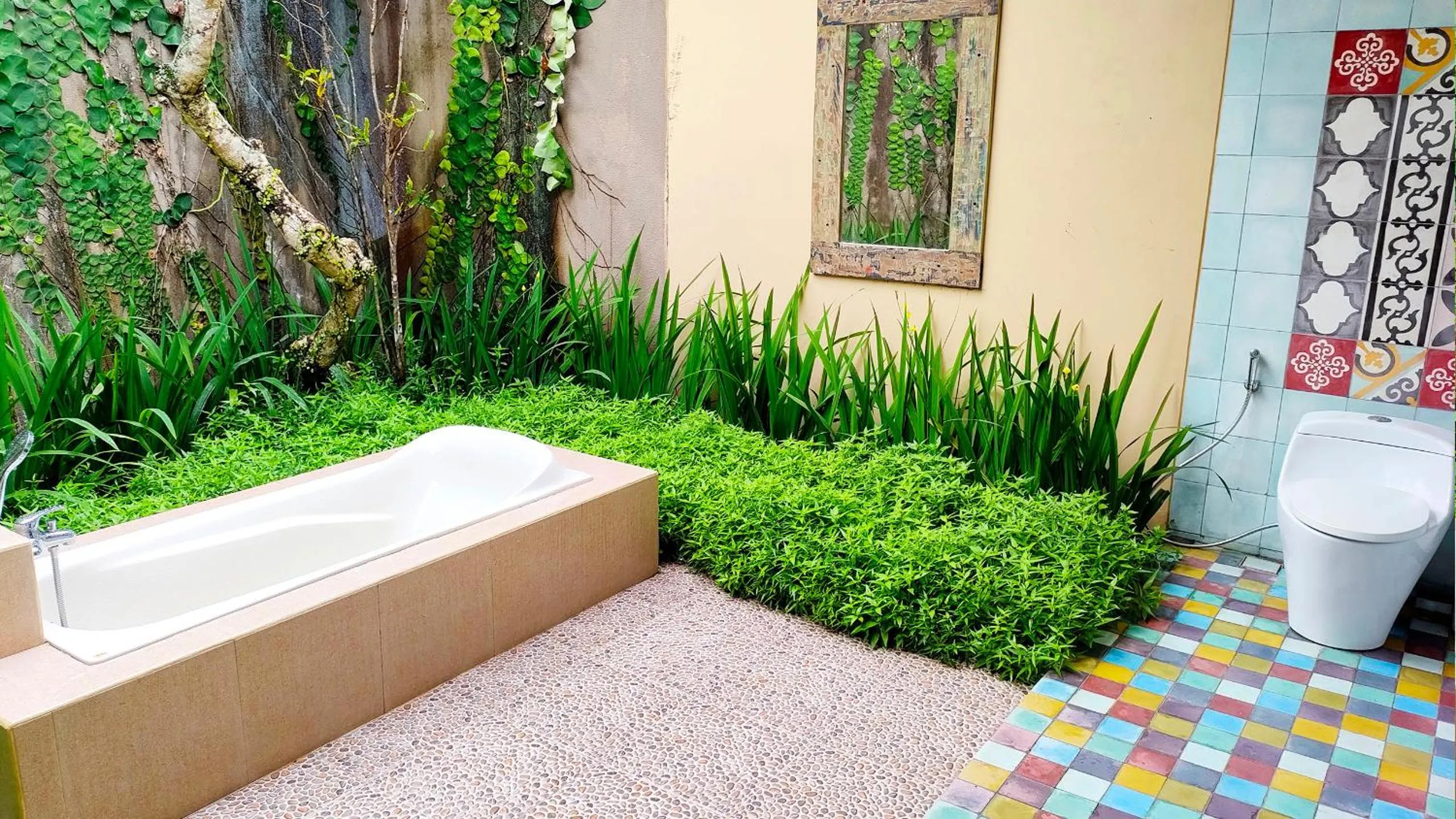 Toilet in Villa Nirvana