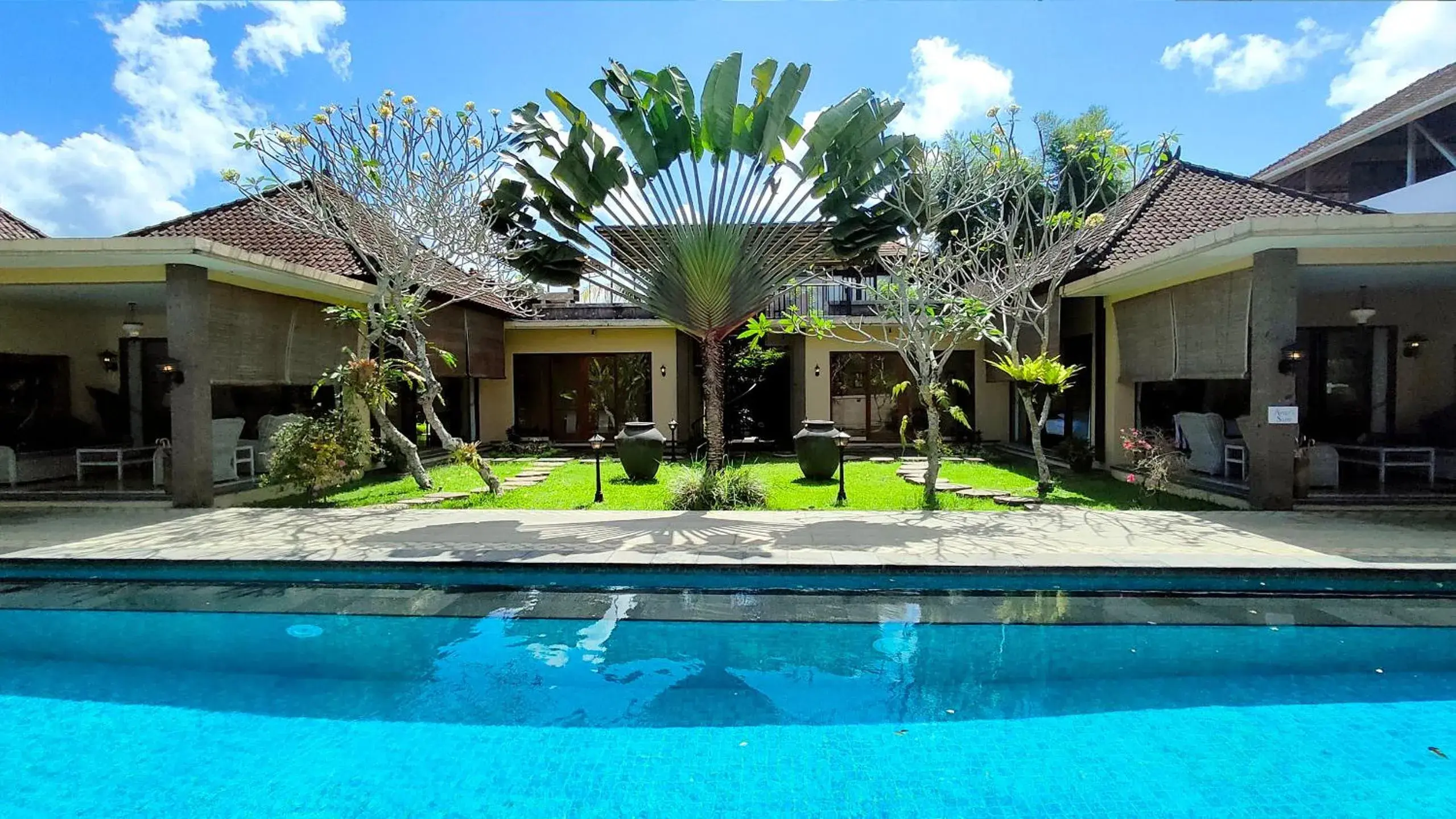 Property building in Villa Nirvana Property building in Villa Nirvana