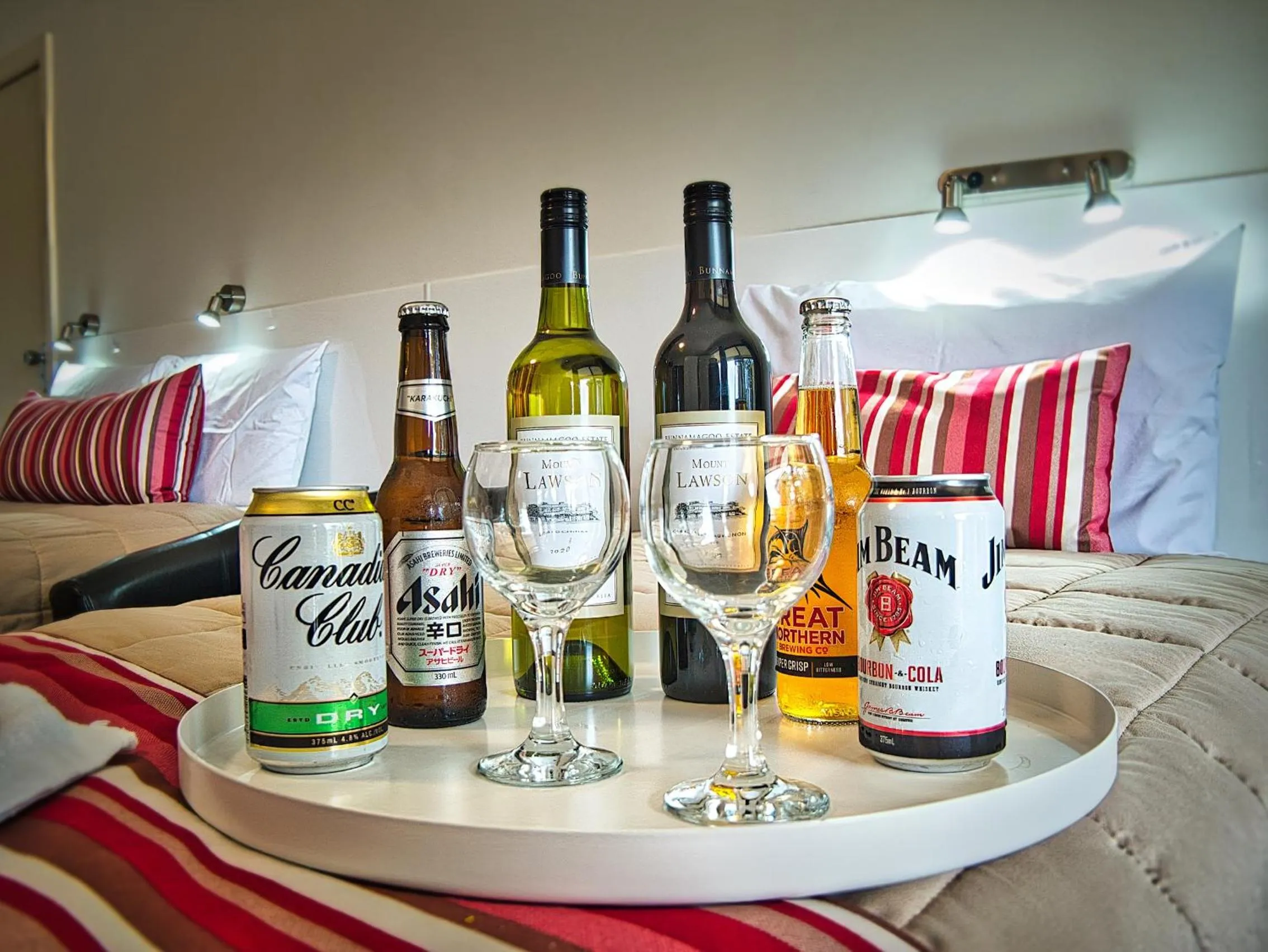 Drinks in Kandos Fairways Motel