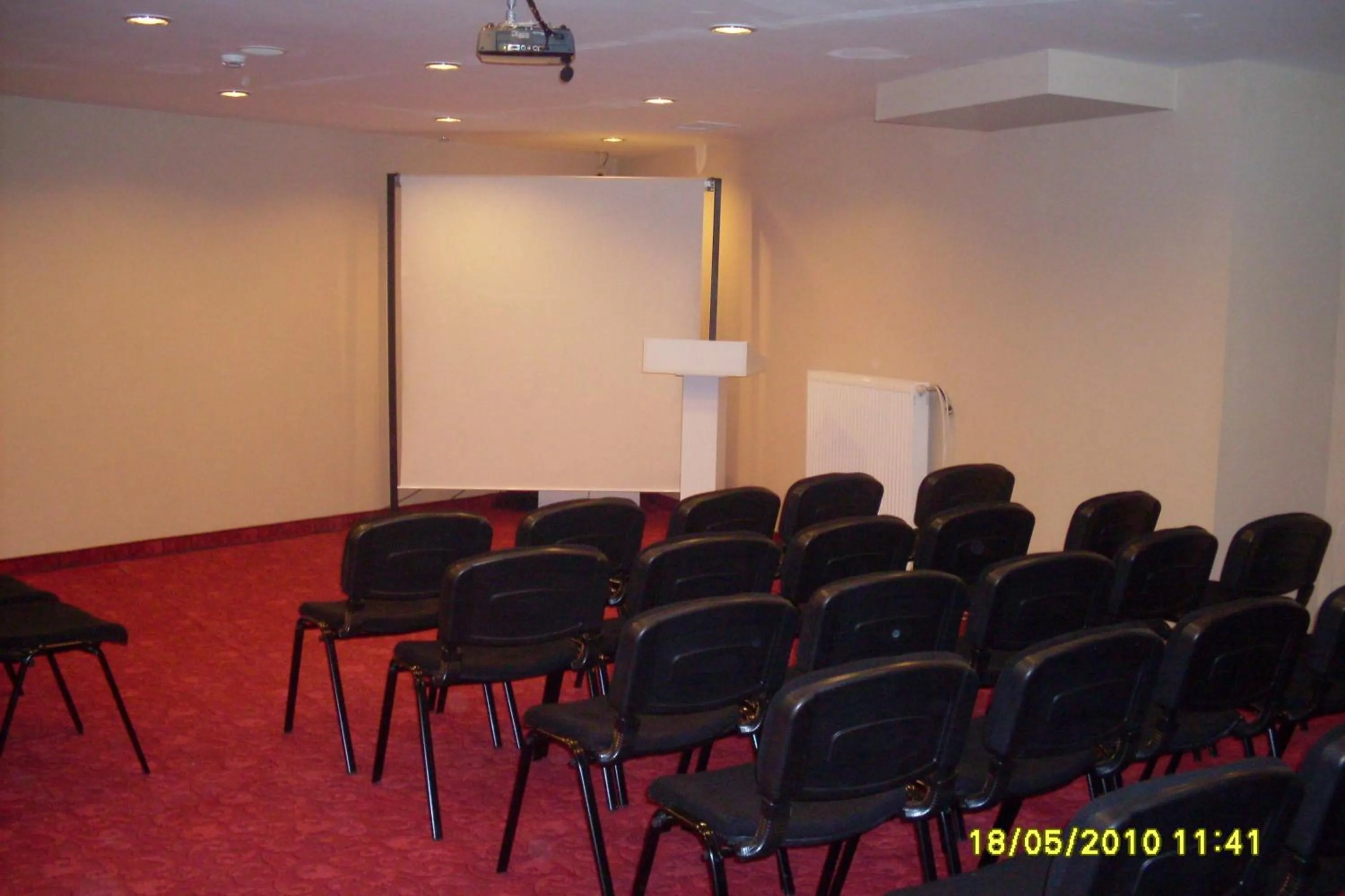 Business facilities in Ada Life Hotel