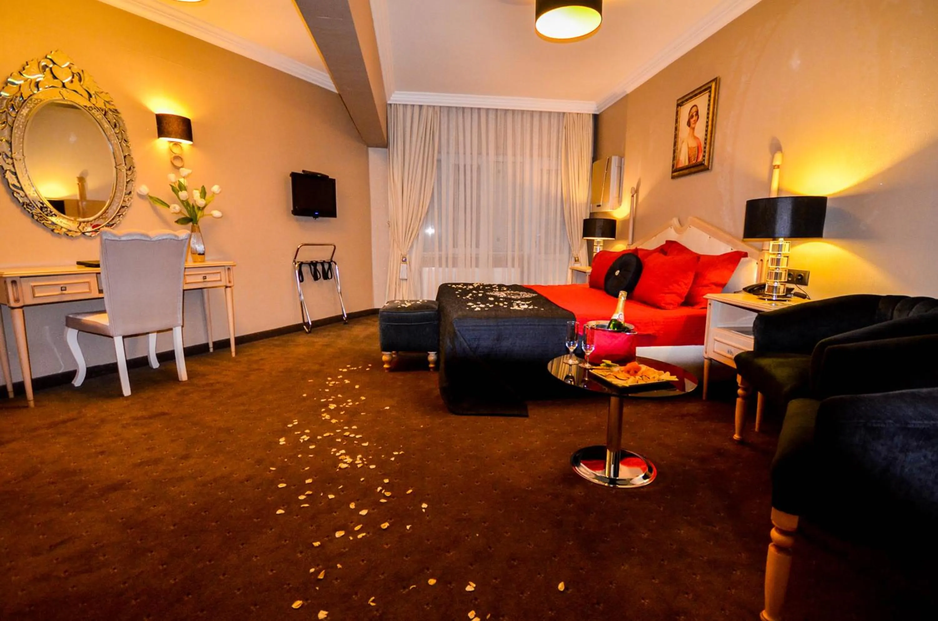 Photo of the whole room in Ada Life Hotel