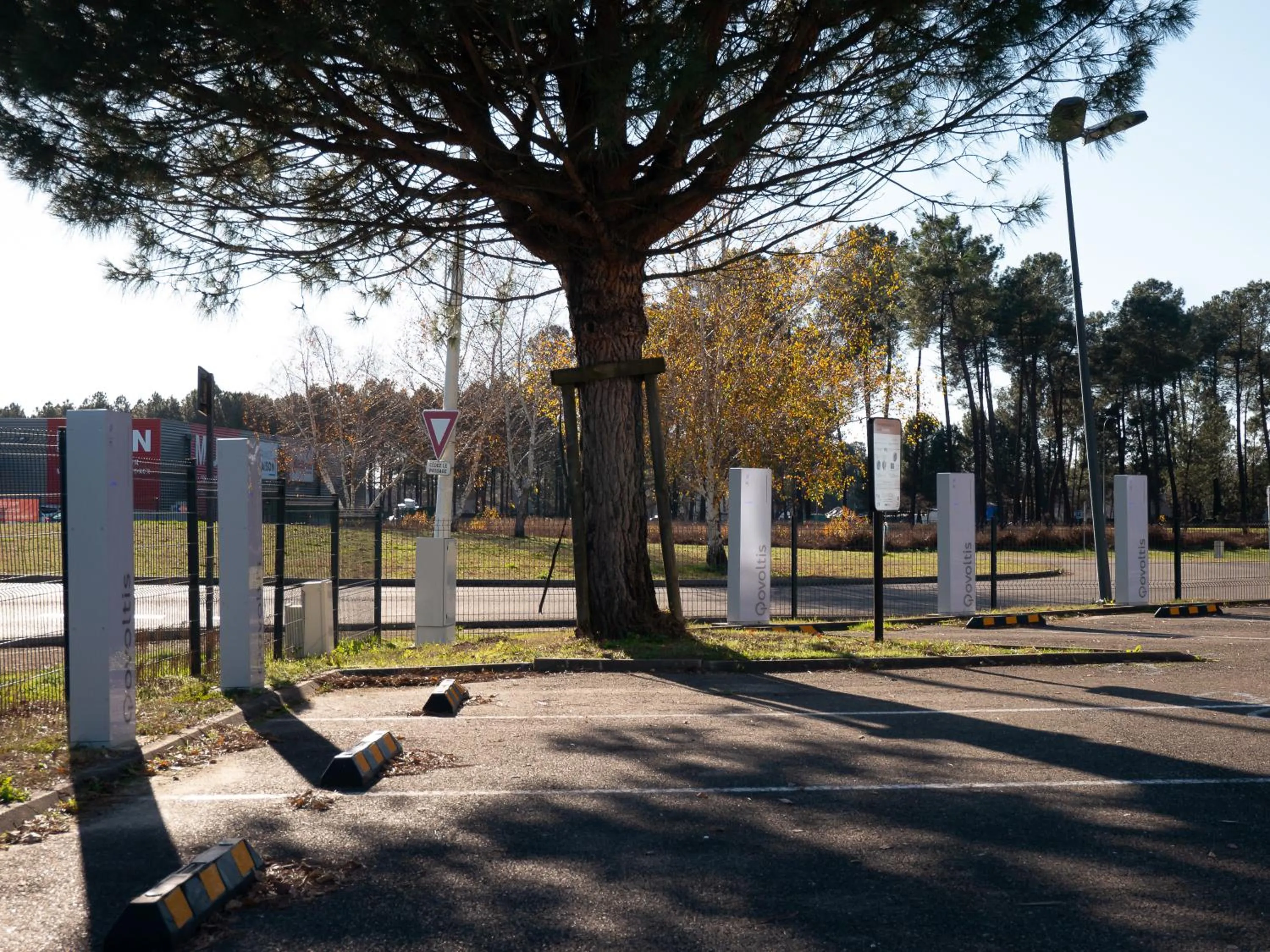 Parking in Kyriad Direct Mont De Marsan - St Avit