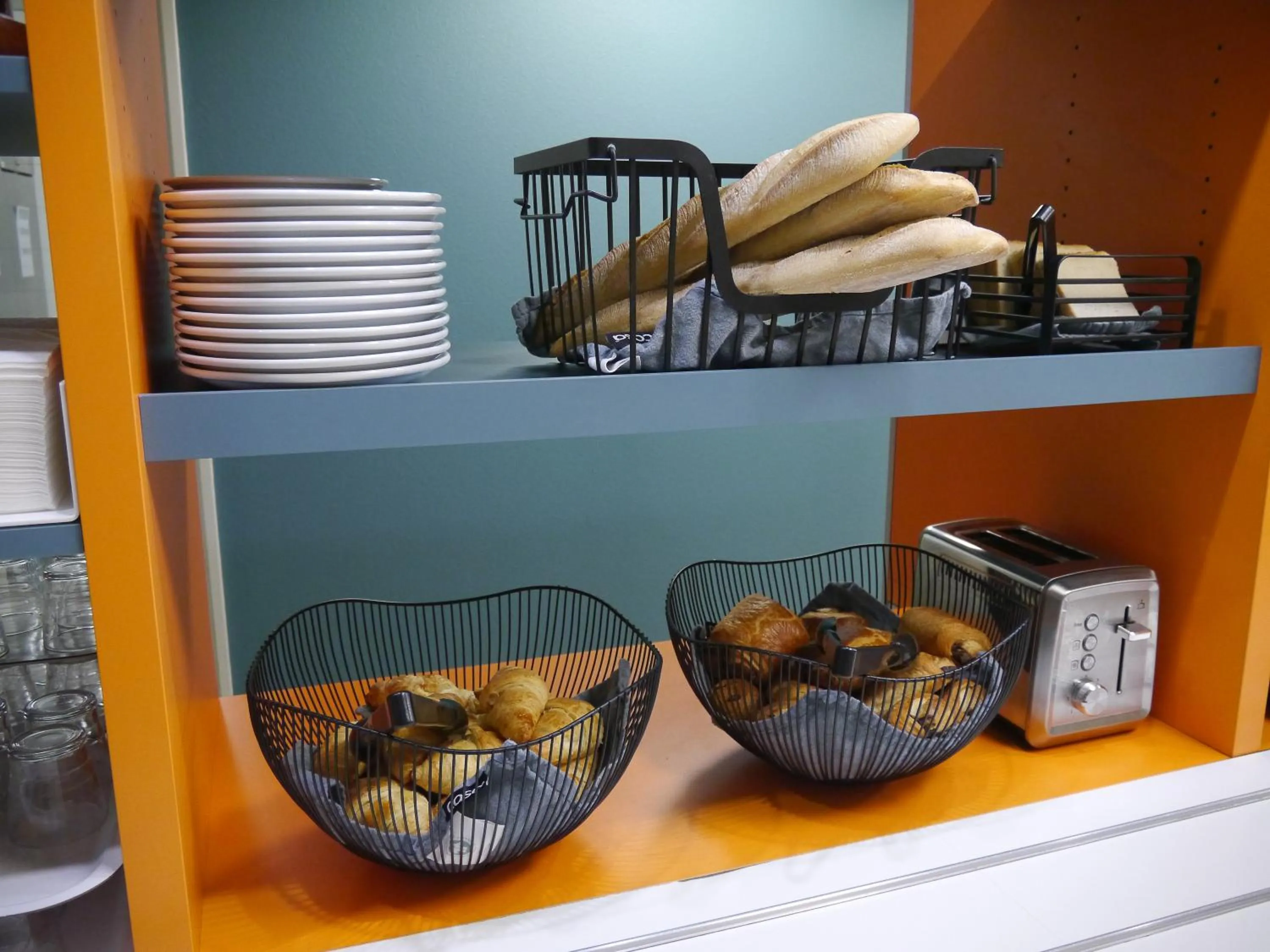 Breakfast in Kyriad Direct Mont De Marsan - St Avit