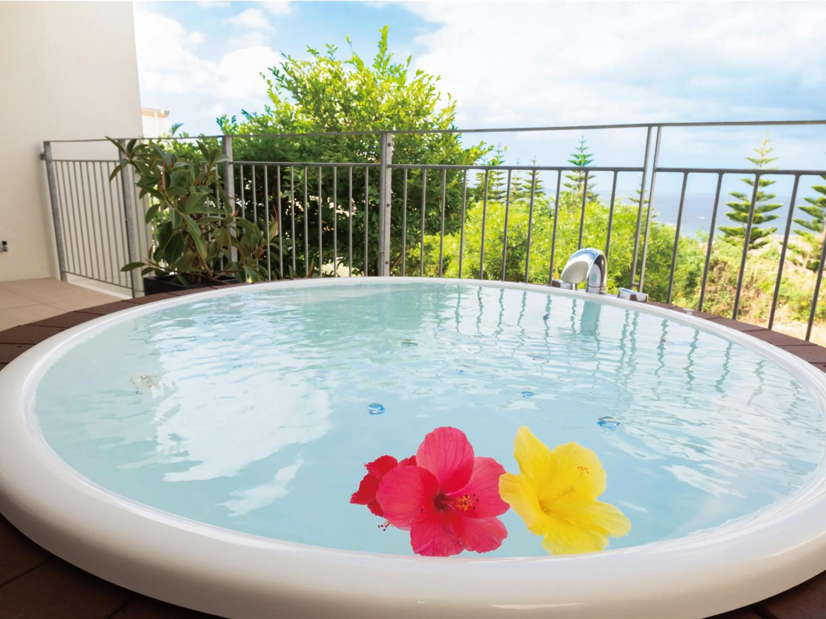 Balcony/Terrace in Condominium T-Room