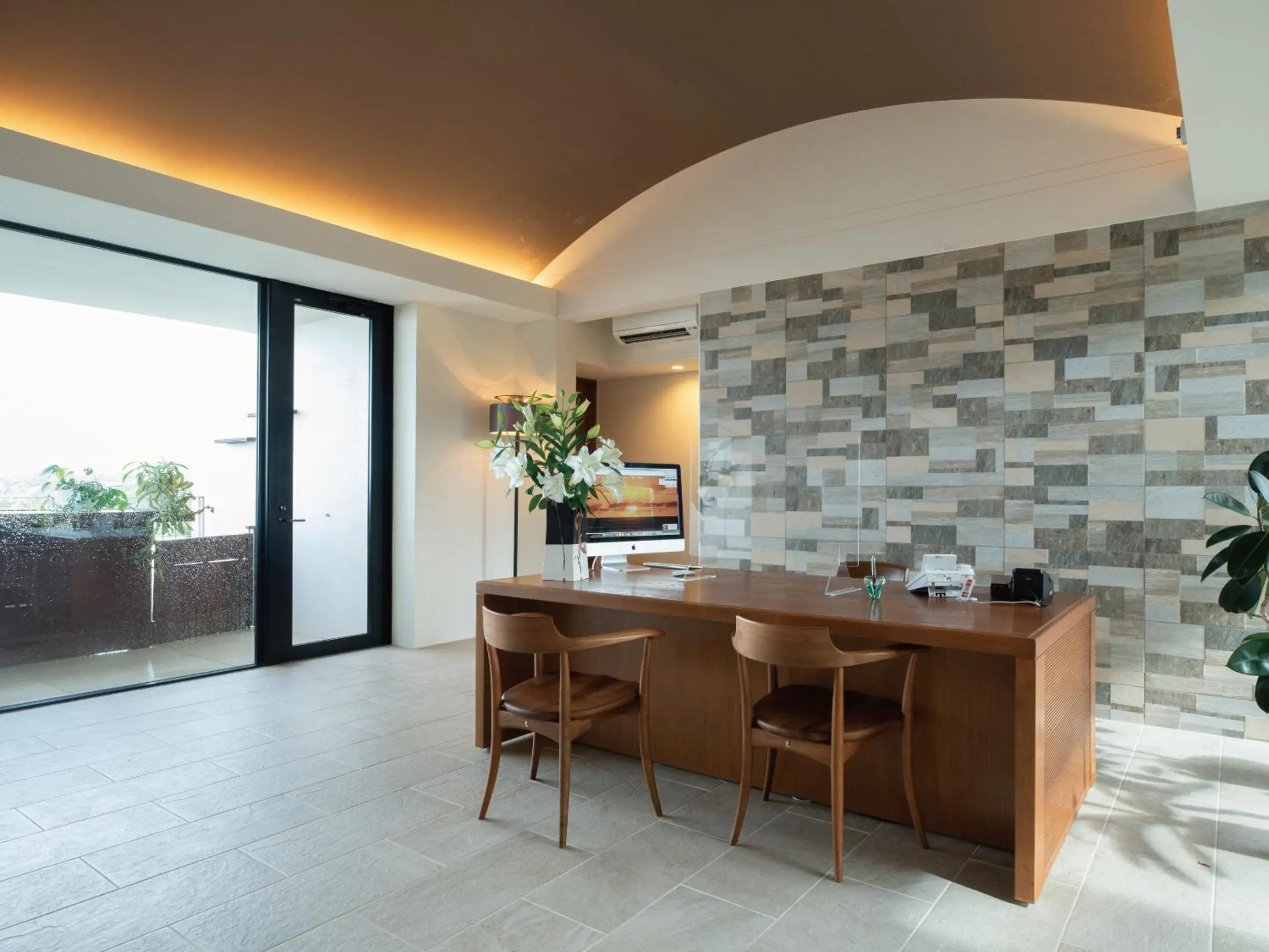 Lobby or reception in Condominium T-Room Lobby or reception in Condominium T-Room