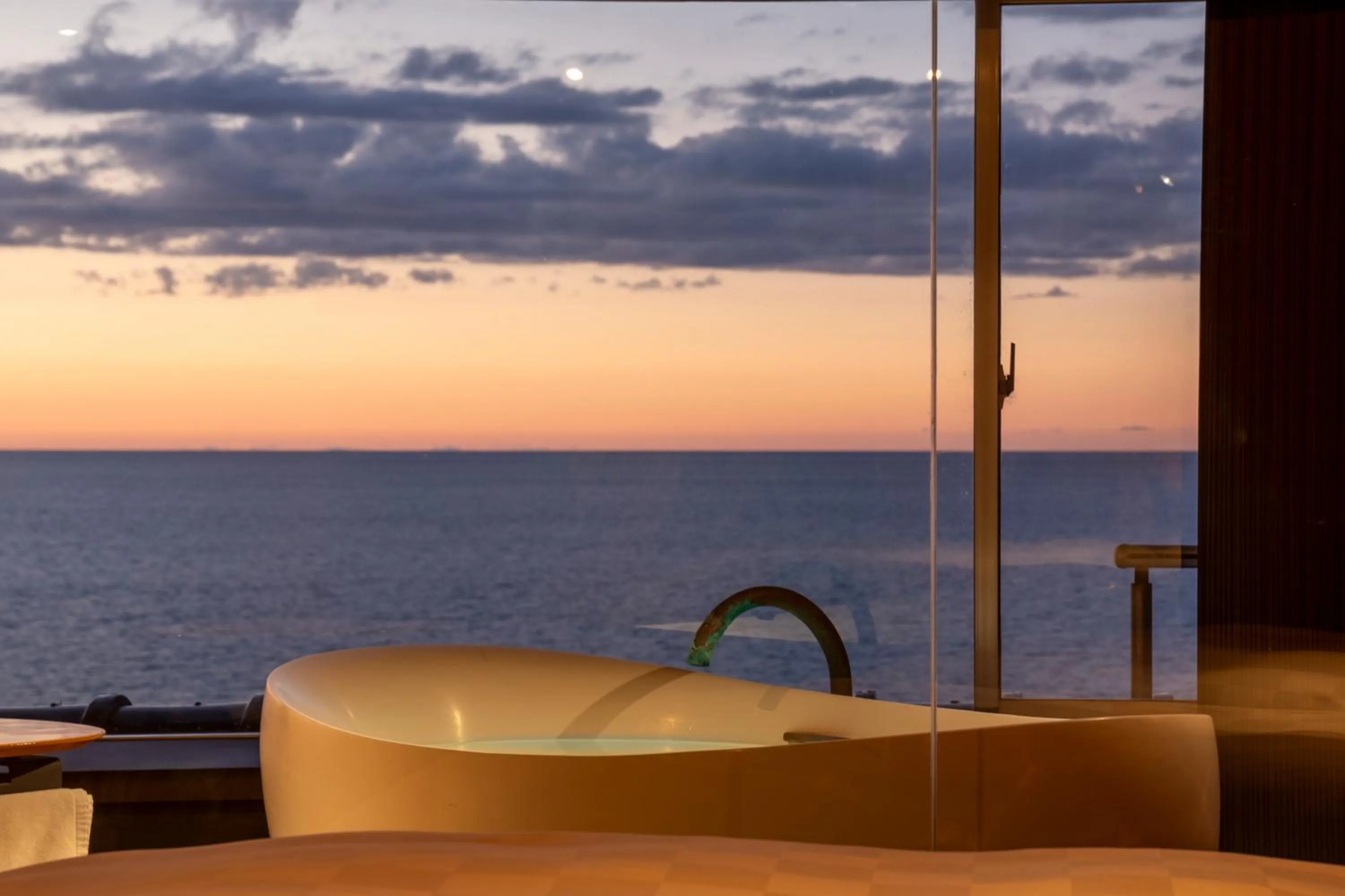 Hot Spring Bath in Kameya Hotel