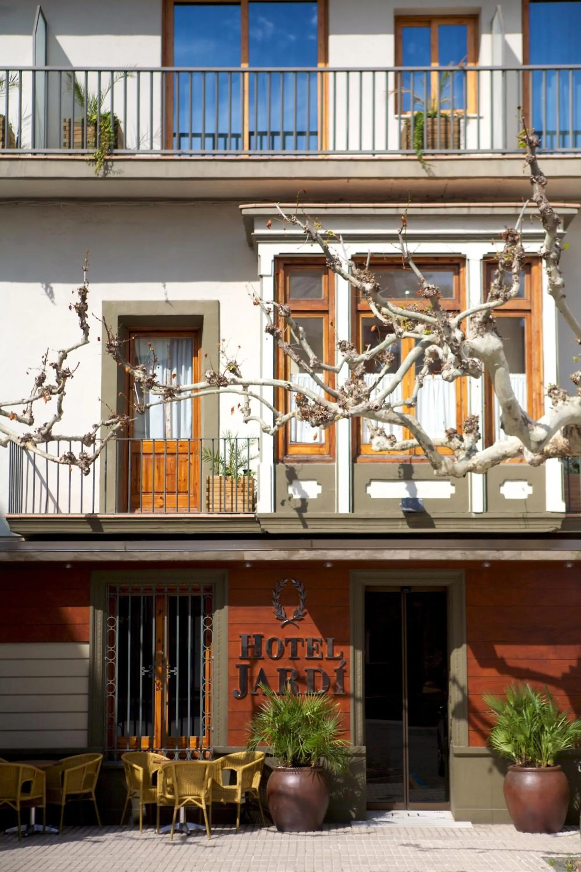 Facade/entrance in Hotel Jardí Apartaments