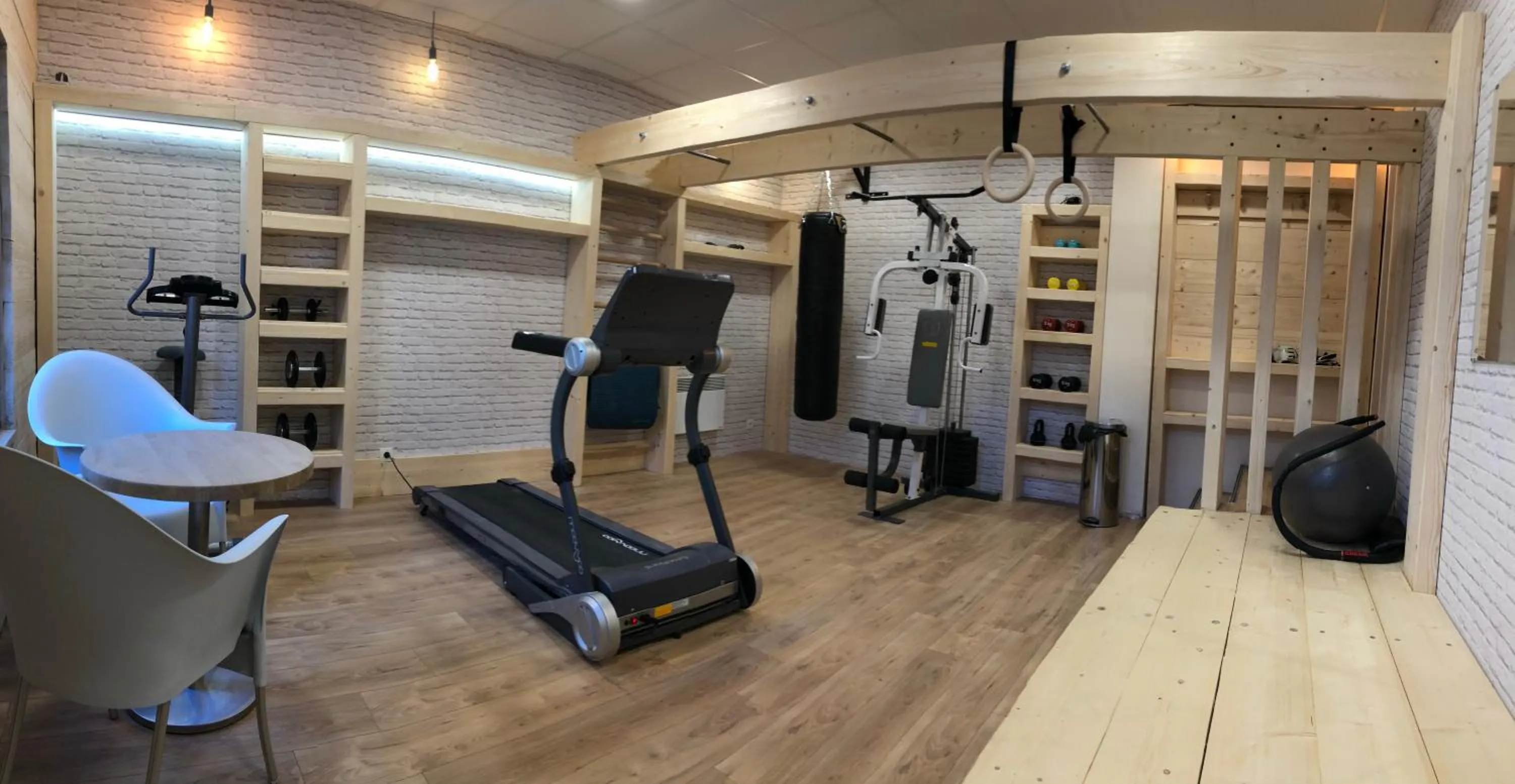 Fitness centre/facilities in Villa Rambouillet
