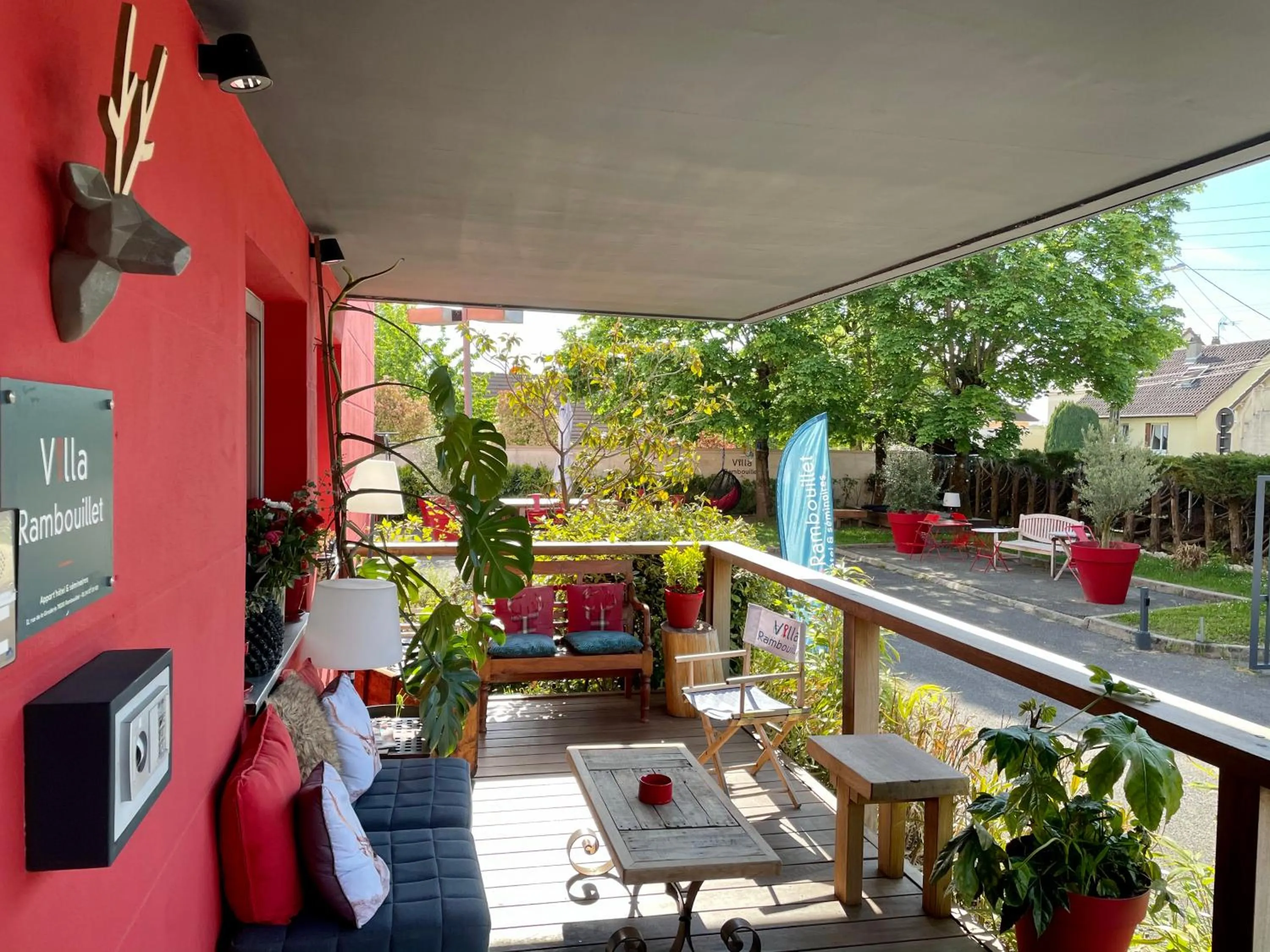 Patio in Villa Rambouillet