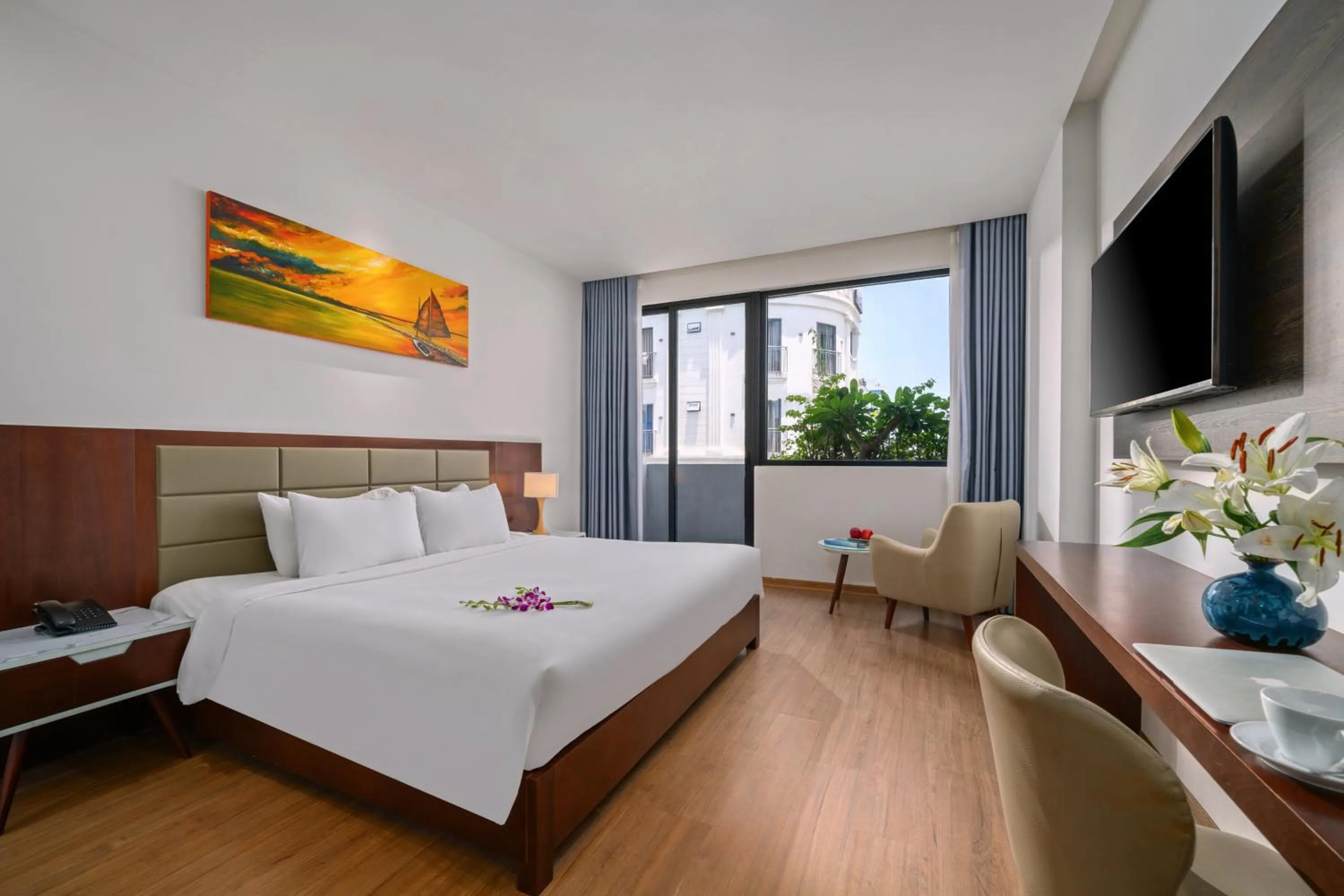 View (from property/room), Bed in Aria Grand Hotel & Spa