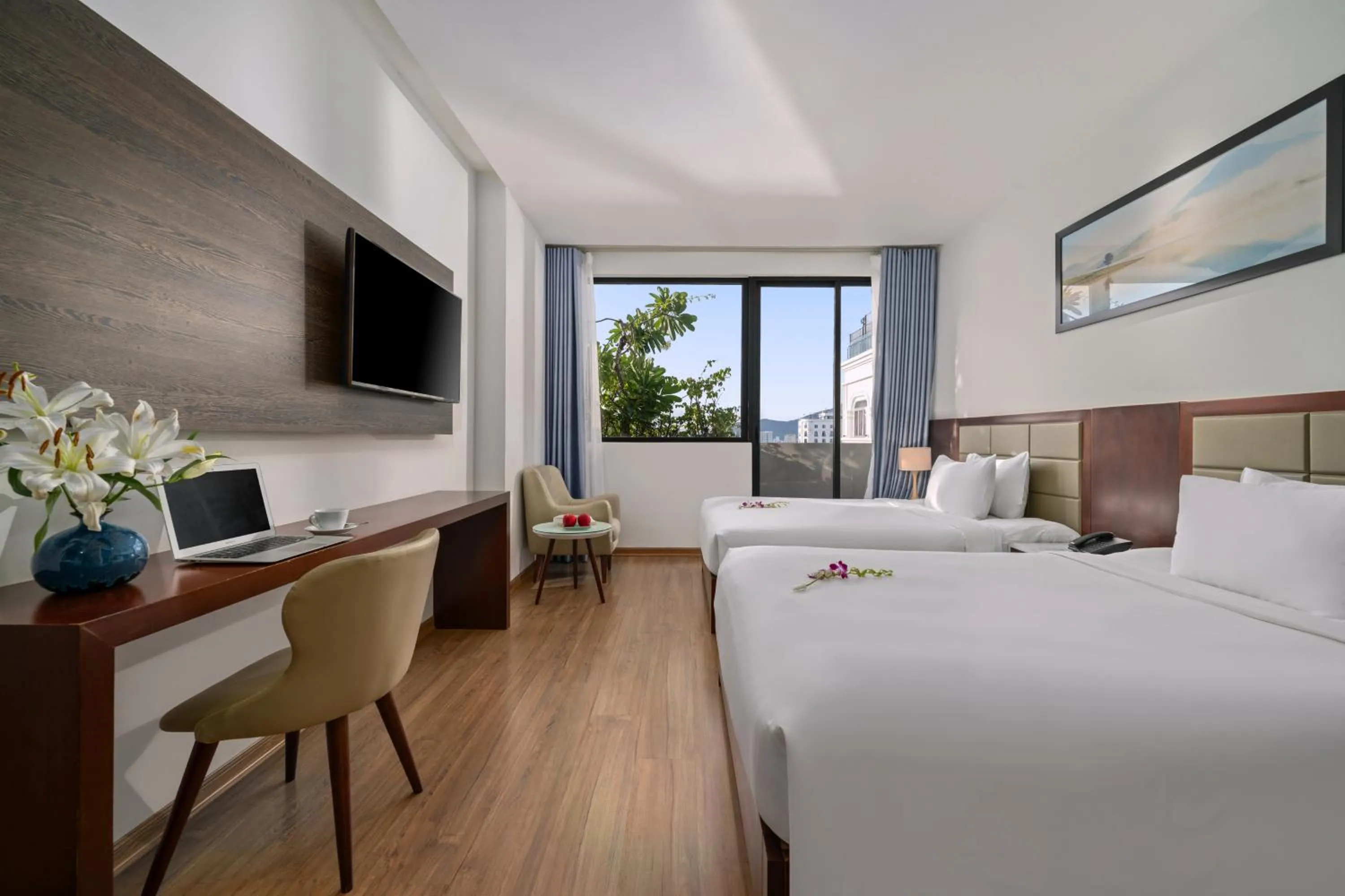 View (from property/room), Bed in Aria Grand Hotel & Spa